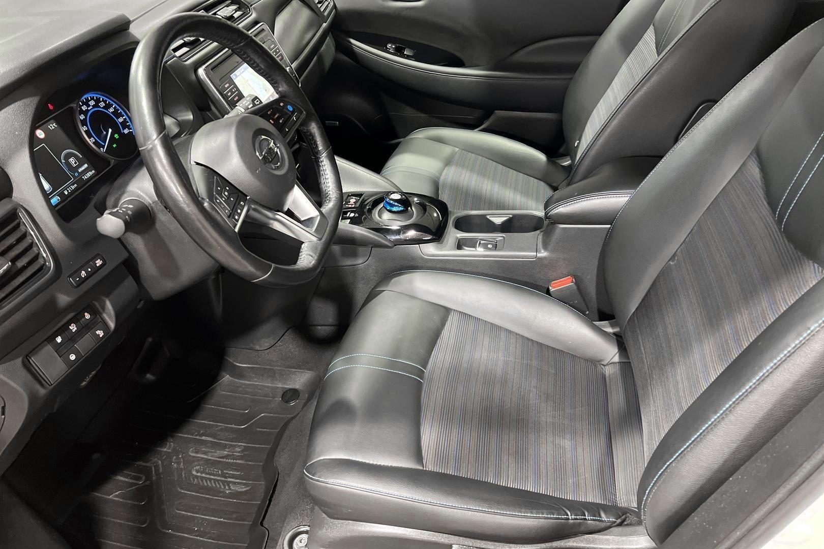 NISSAN Leaf 2018