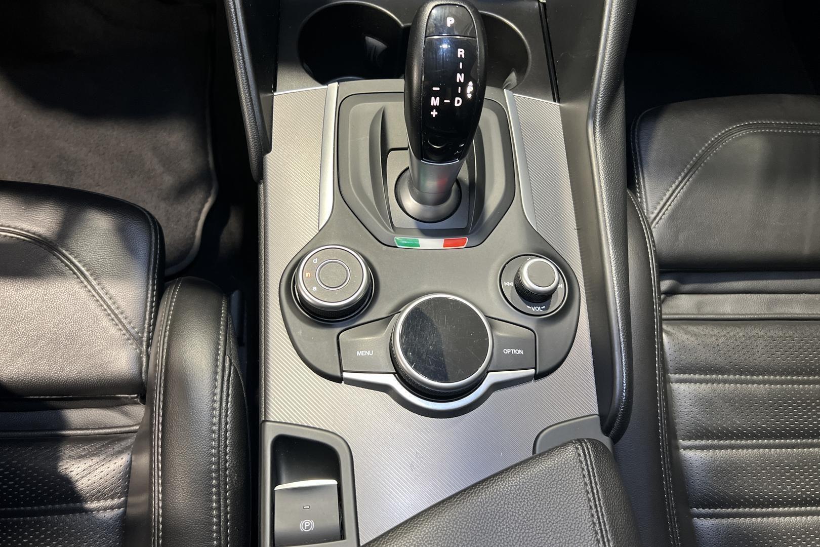 ALFA ROMEO Giulia 2019