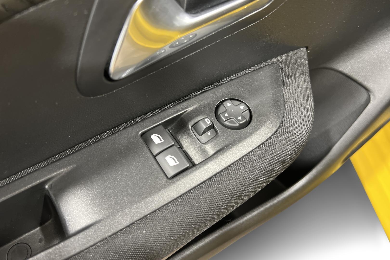 PEUGEOT 208 14