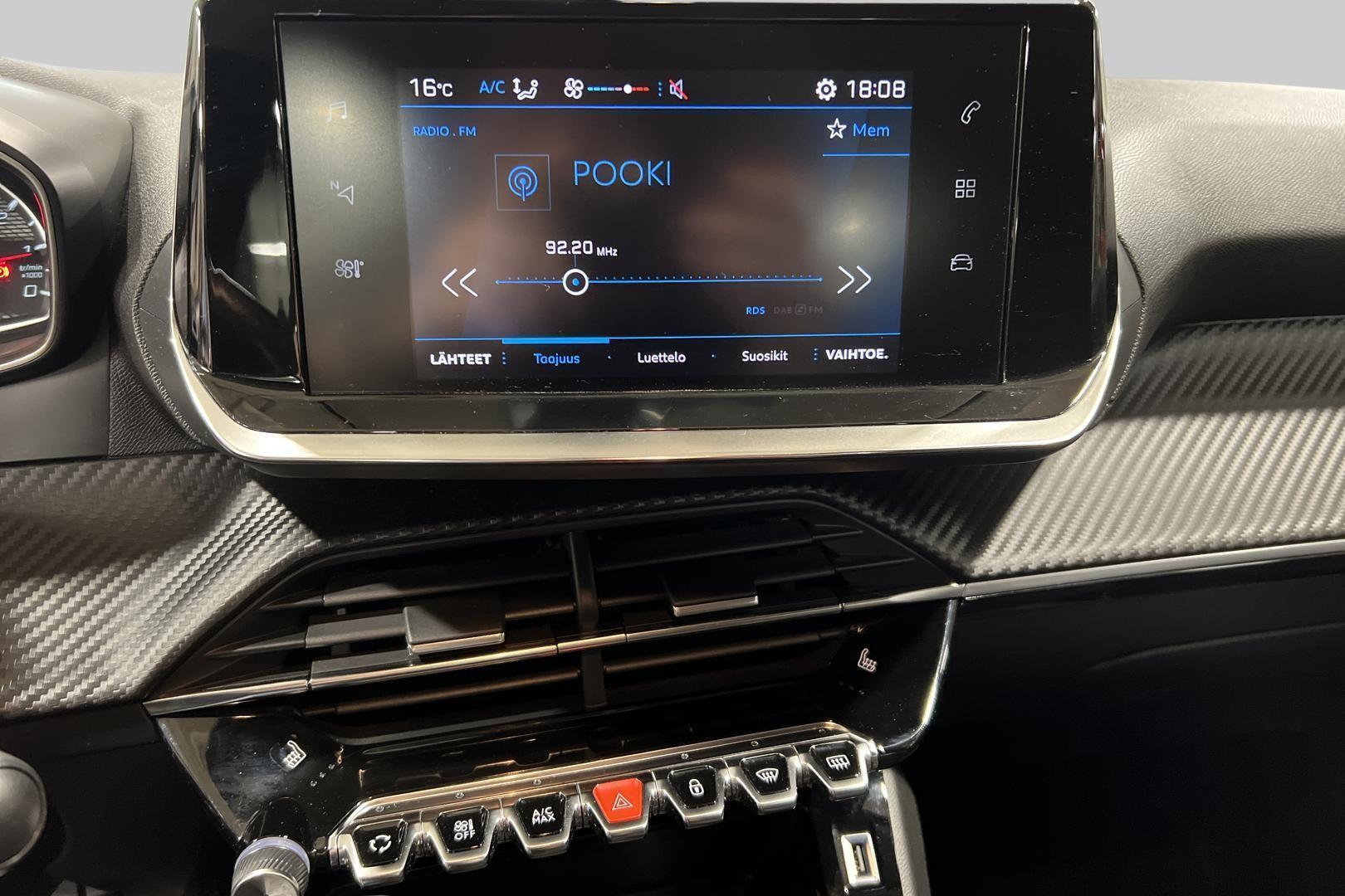 PEUGEOT 208 18