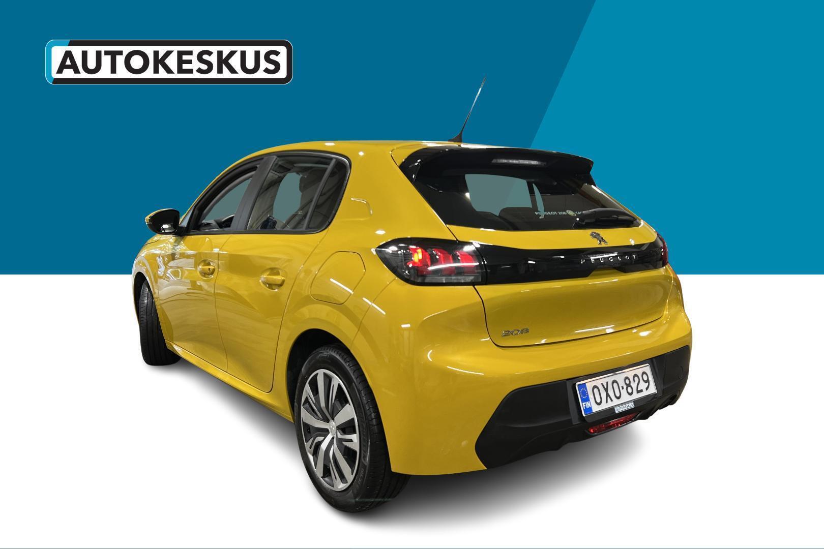 PEUGEOT 208 7
