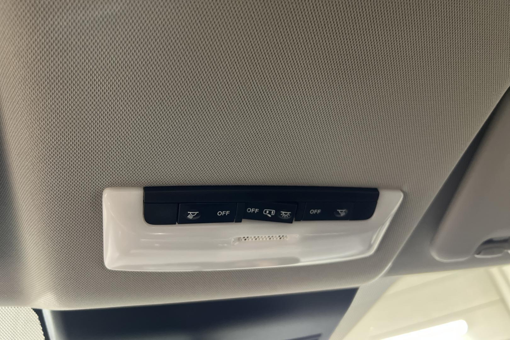 NISSAN Leaf 17