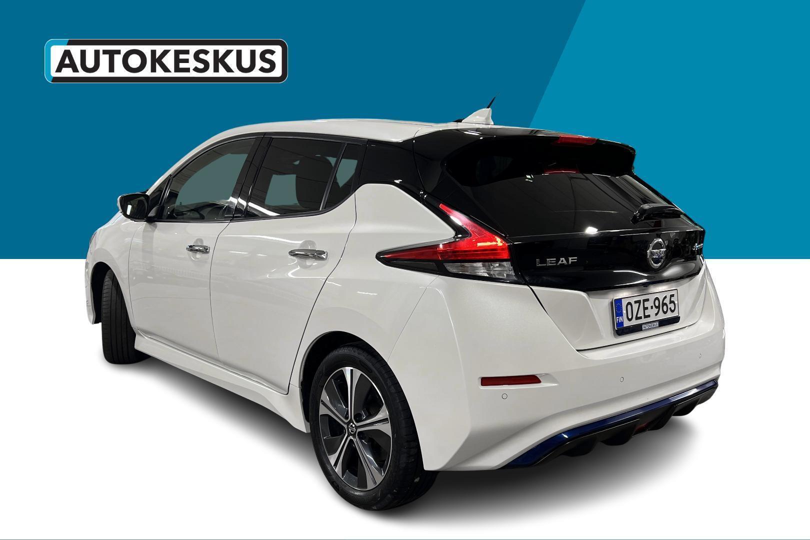 NISSAN Leaf 7