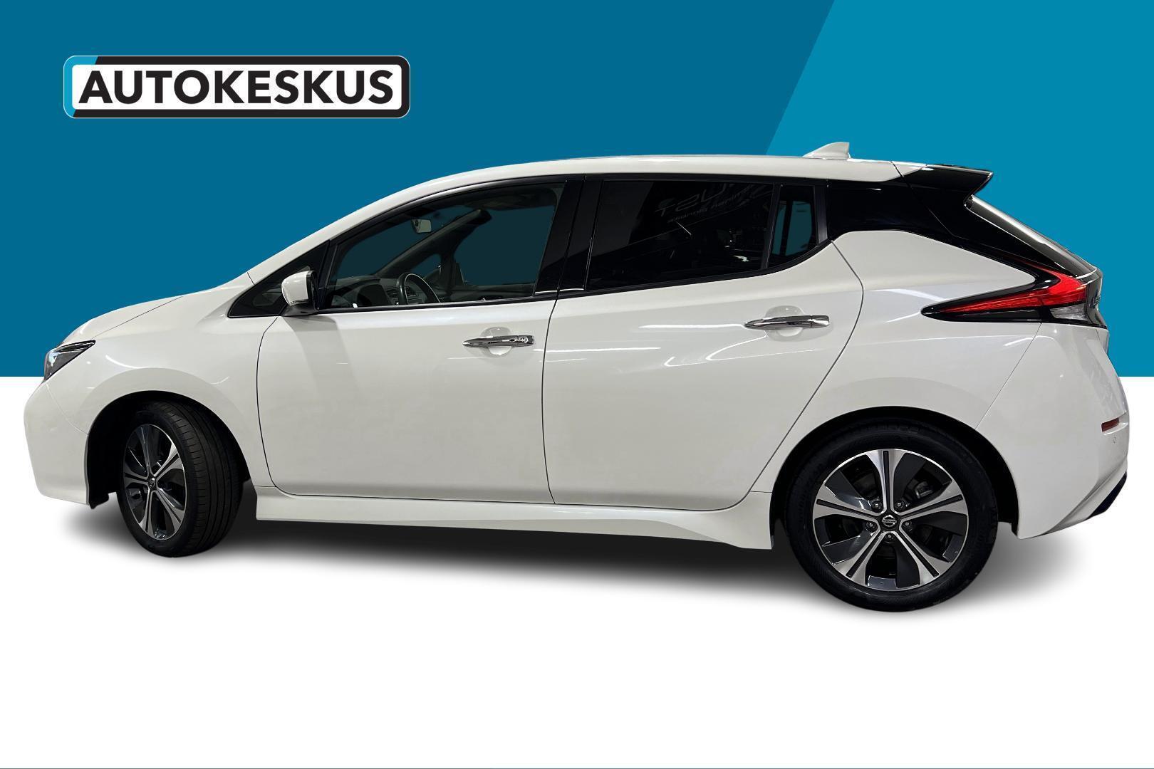 NISSAN Leaf 8