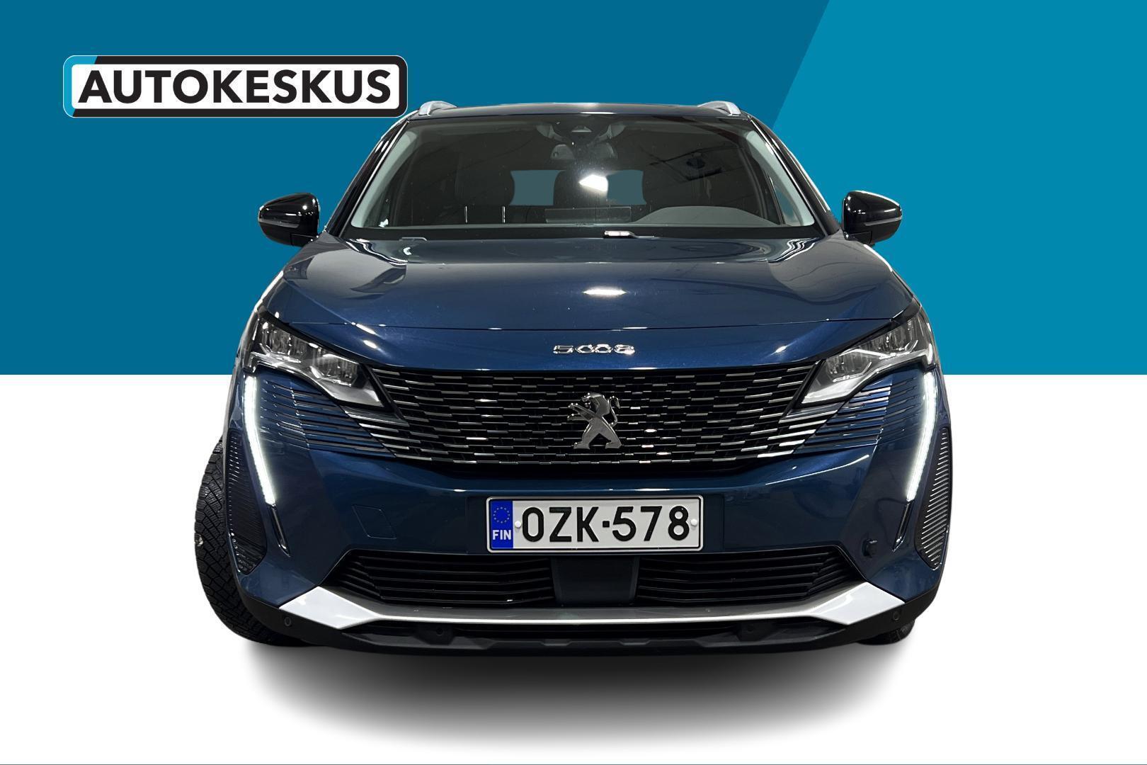 PEUGEOT 5008 2022