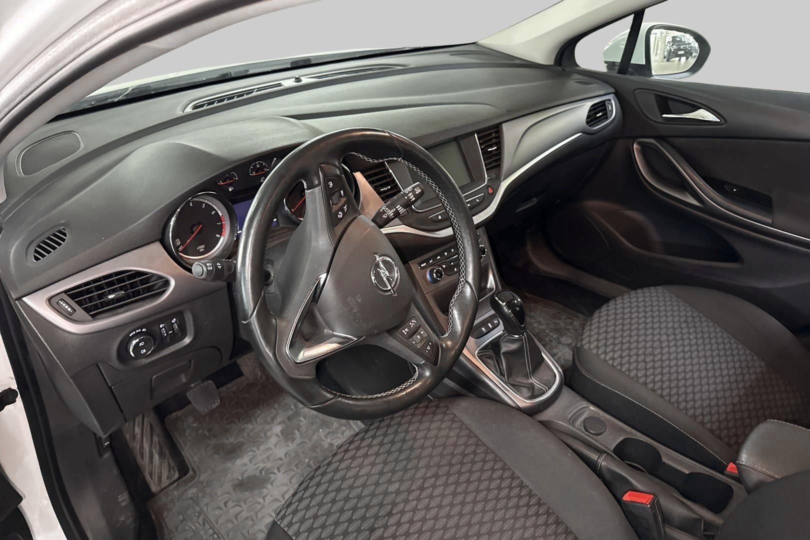OPEL Astra 2016