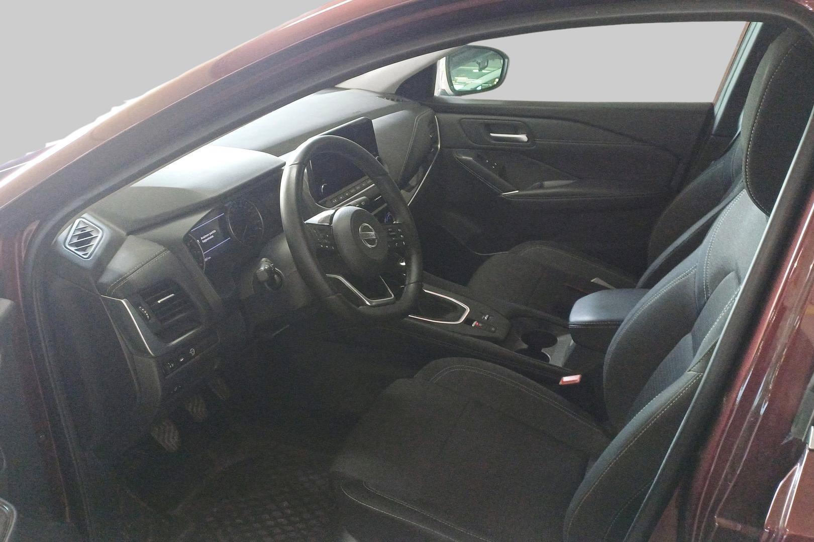 NISSAN Qashqai 2022