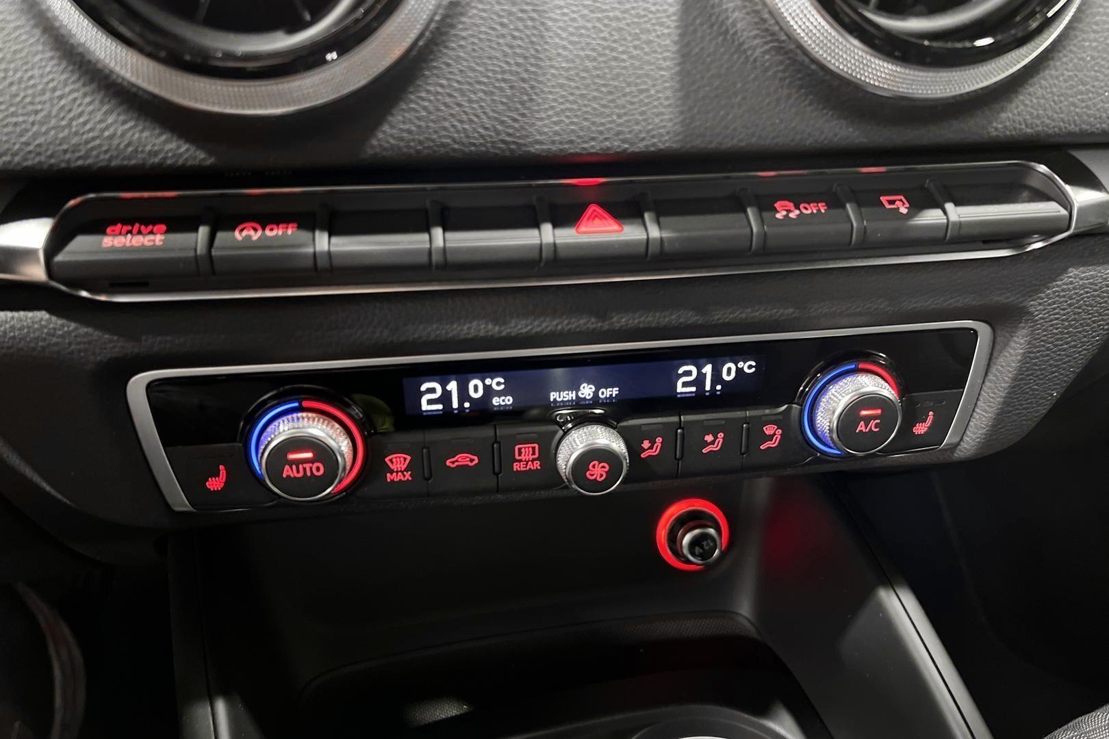 AUDI A3 2015