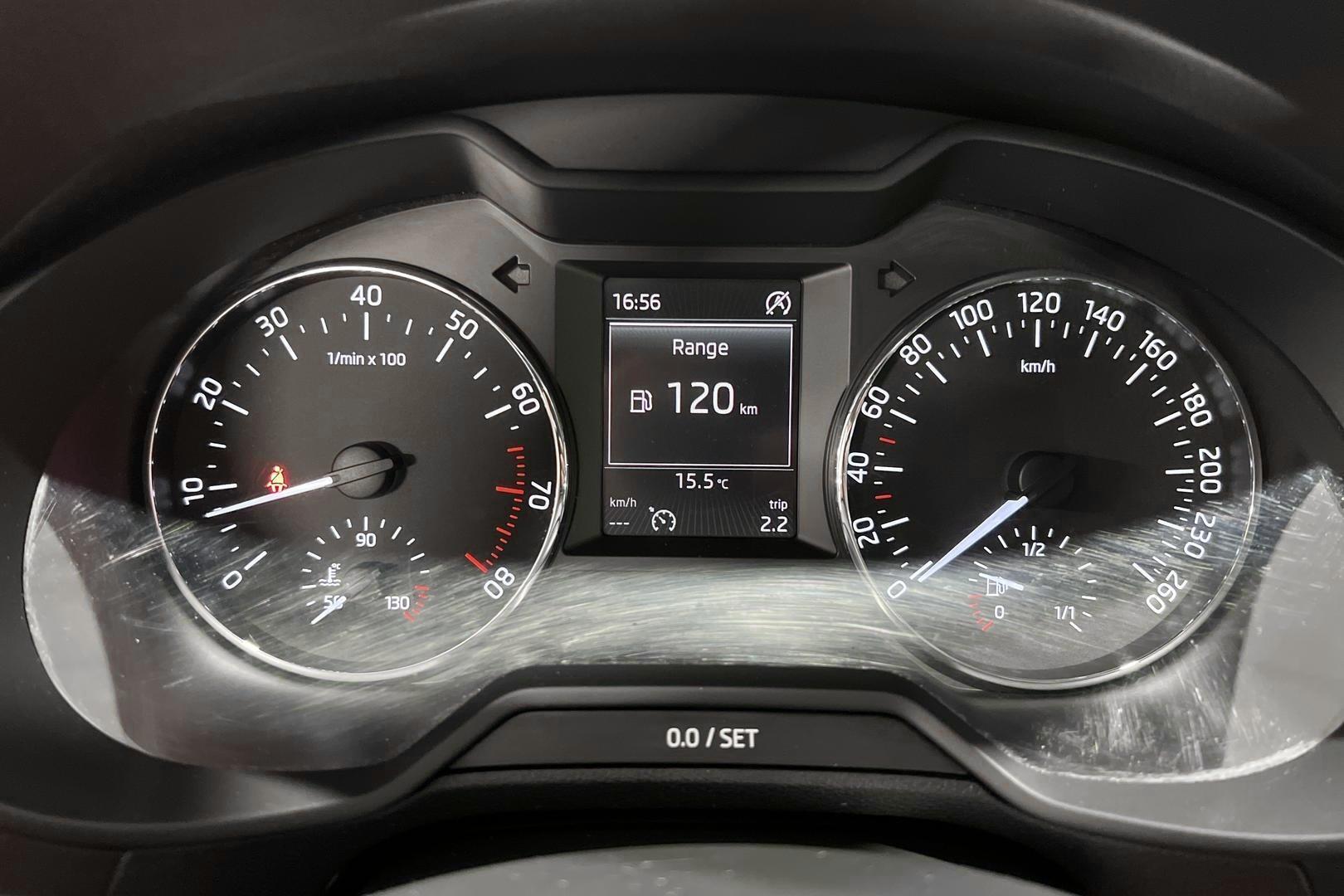SKODA Octavia 19