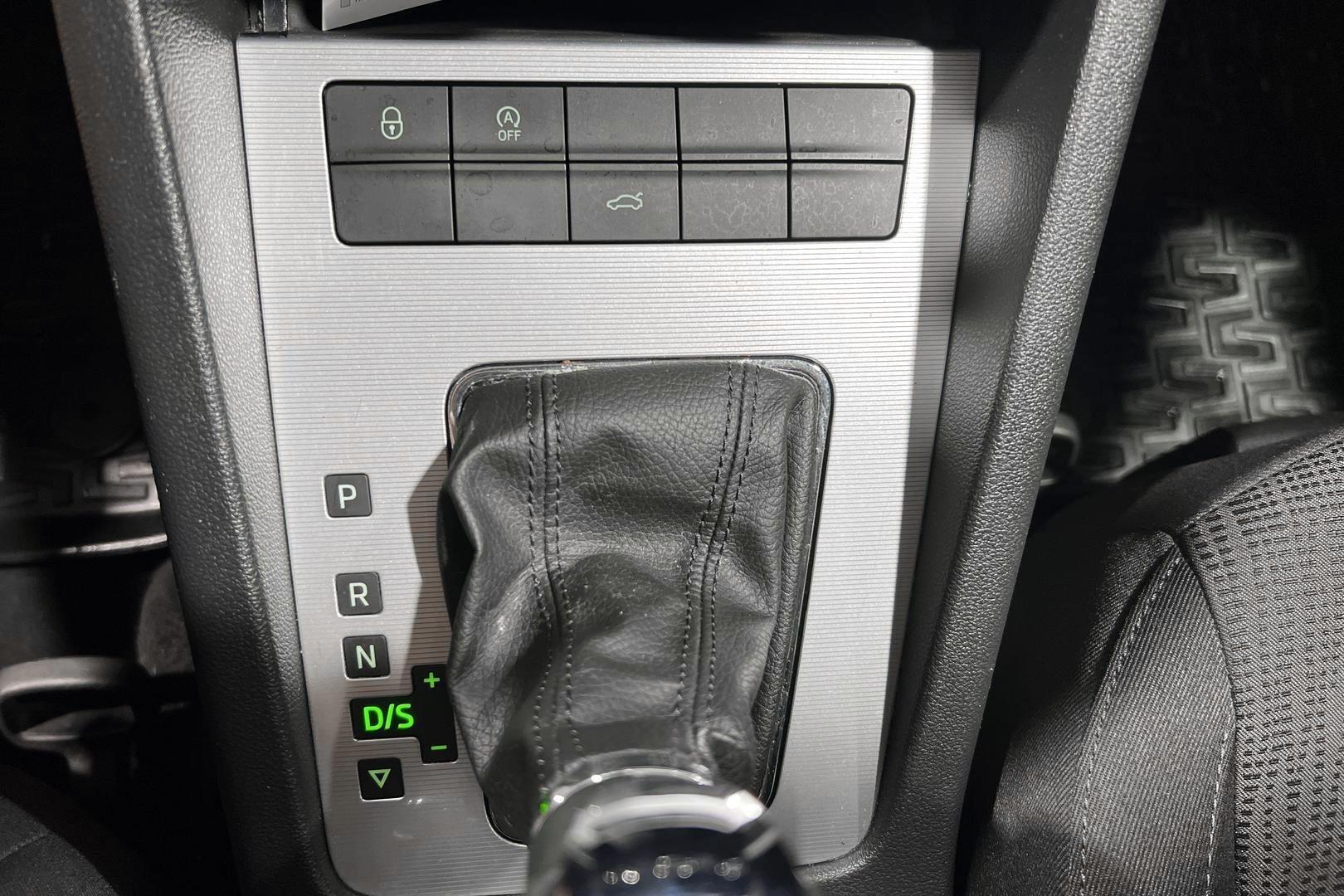 SKODA Octavia 21