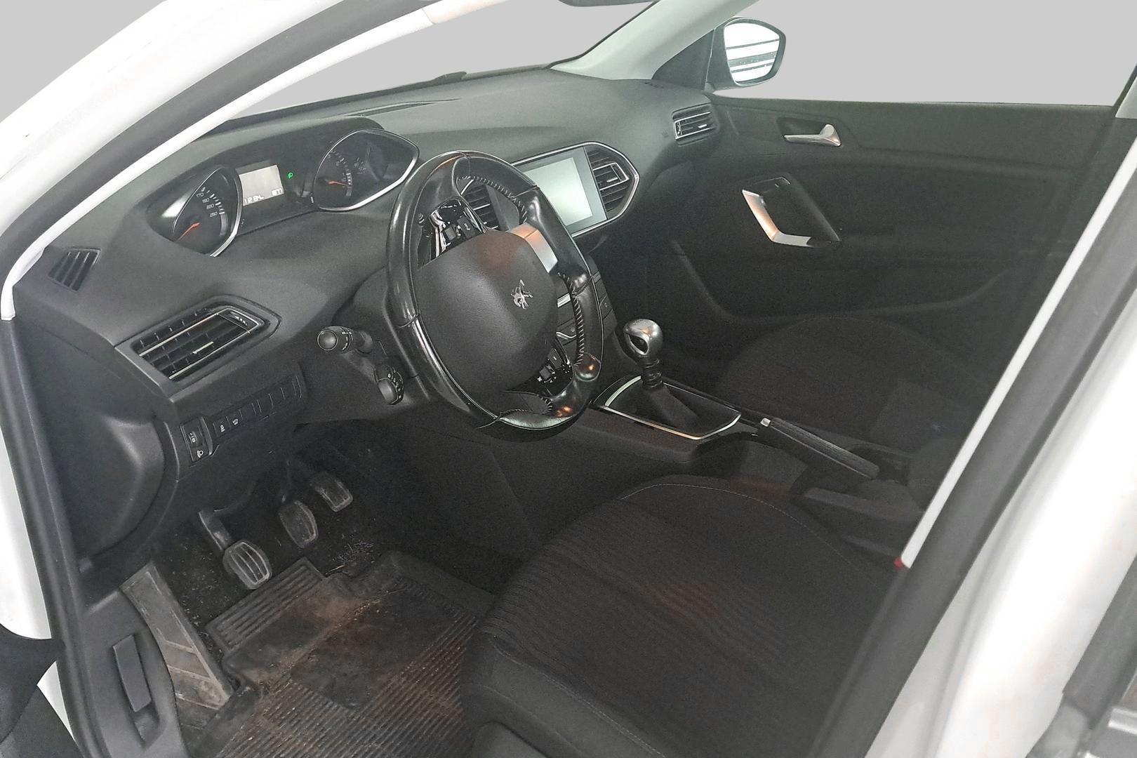 PEUGEOT 308 2017