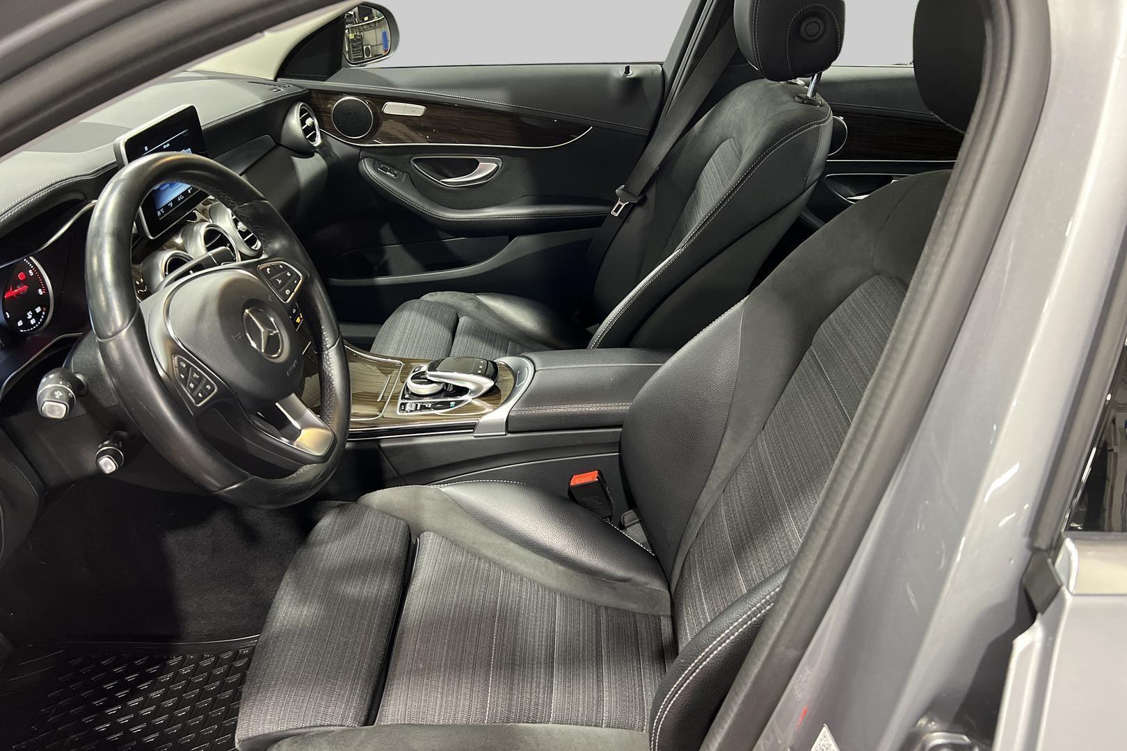 MERCEDES-BENZ C 2016