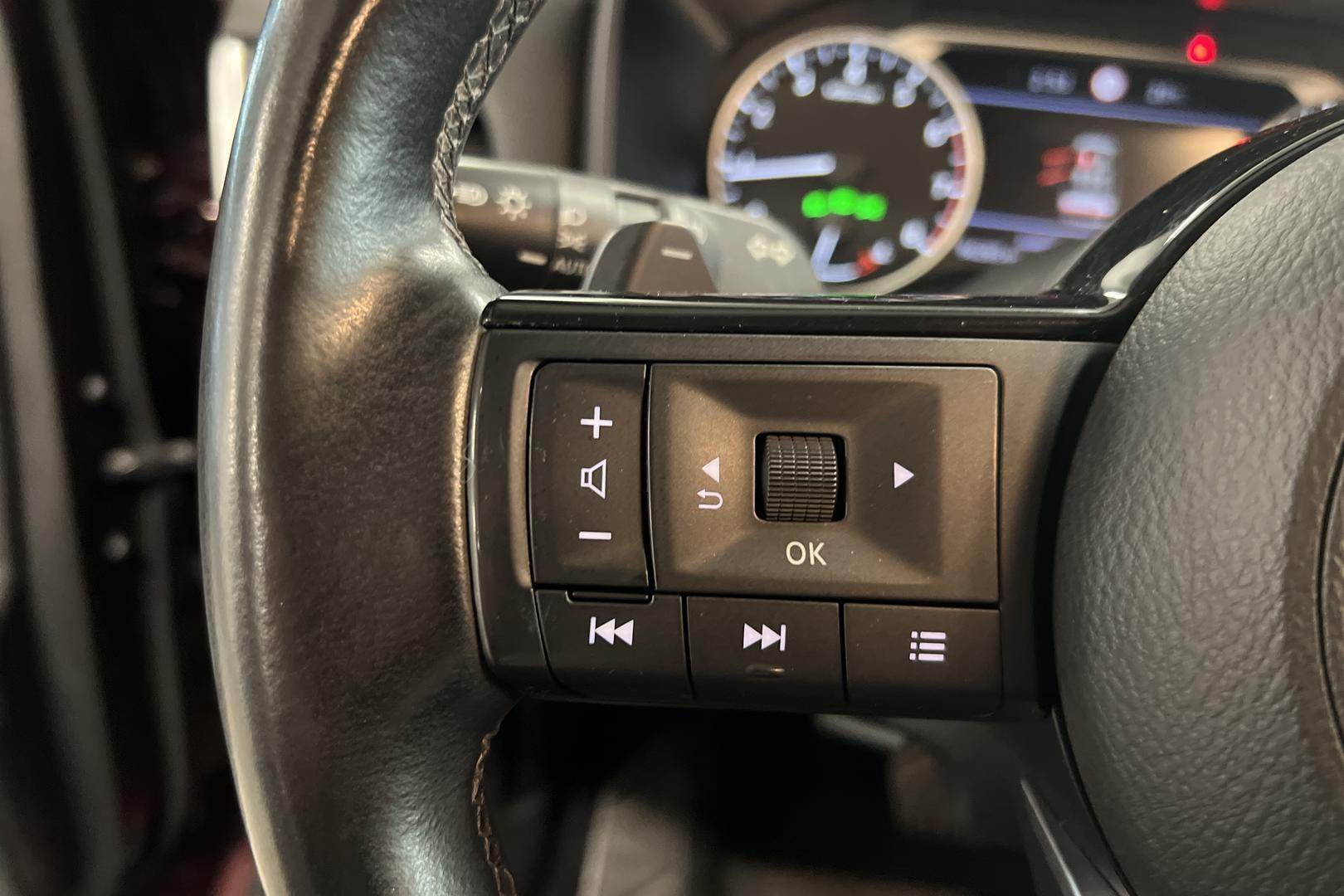 NISSAN Qashqai 18