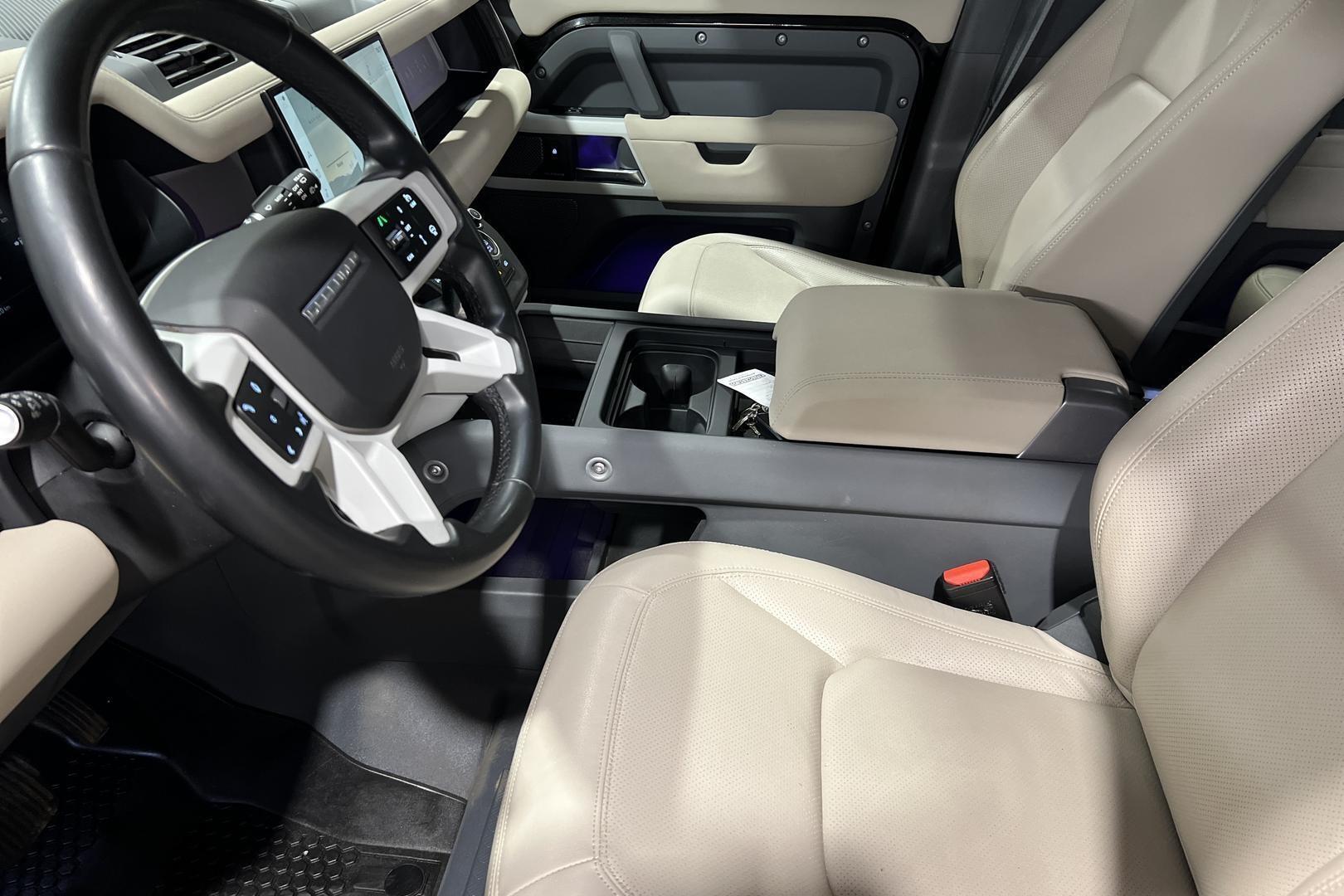 LAND ROVER Defender 2023