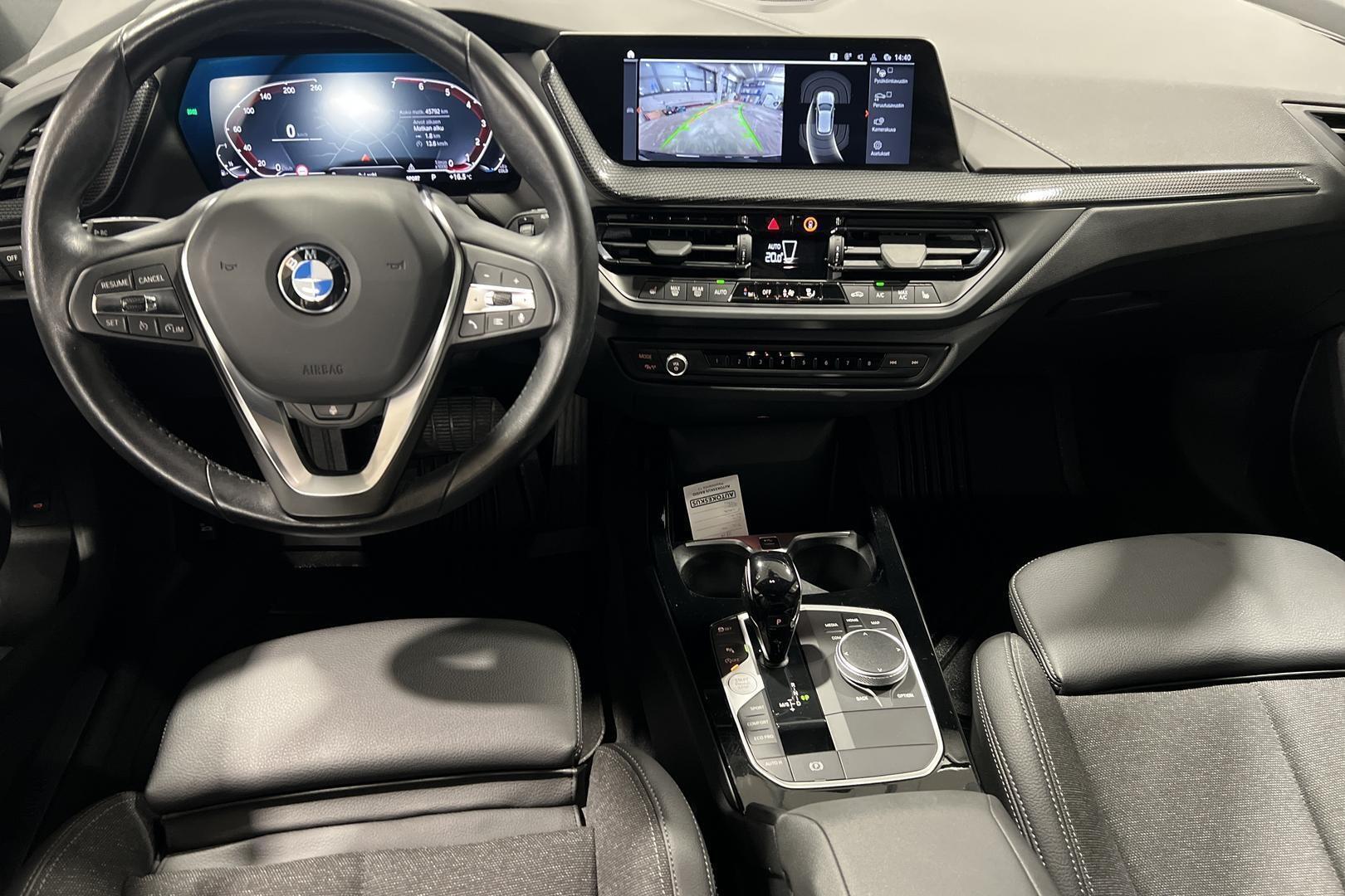 BMW 1-sarja 2023