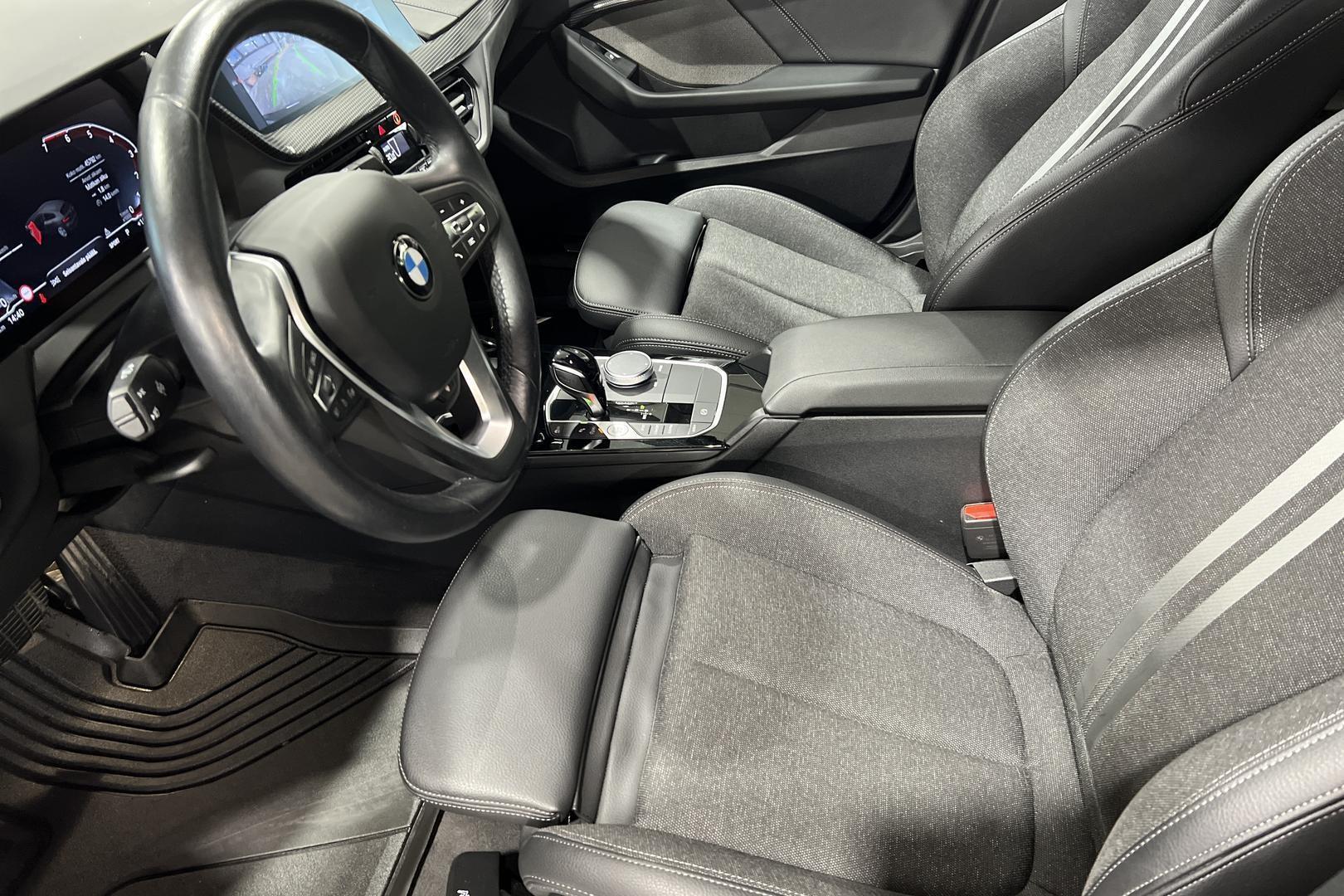BMW 1-sarja 2023