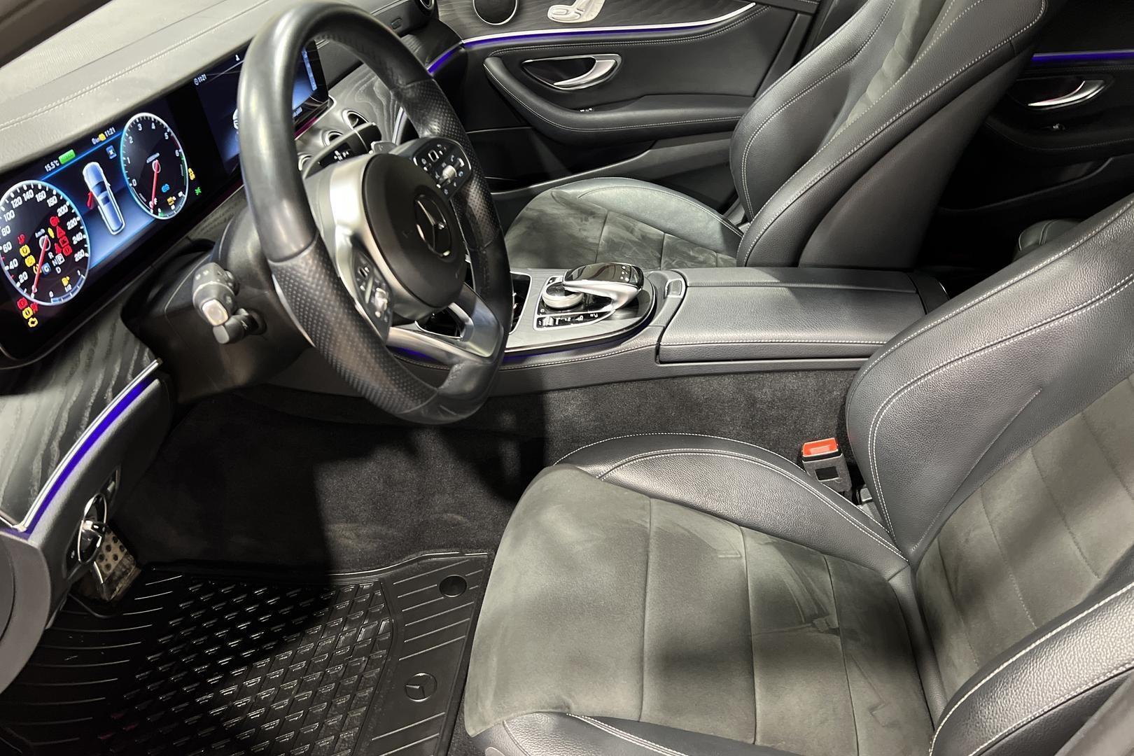 MERCEDES-BENZ E 9