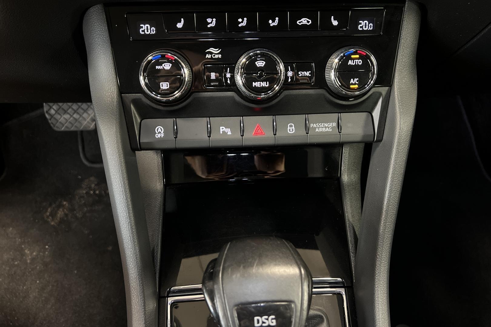 SKODA Karoq 2021