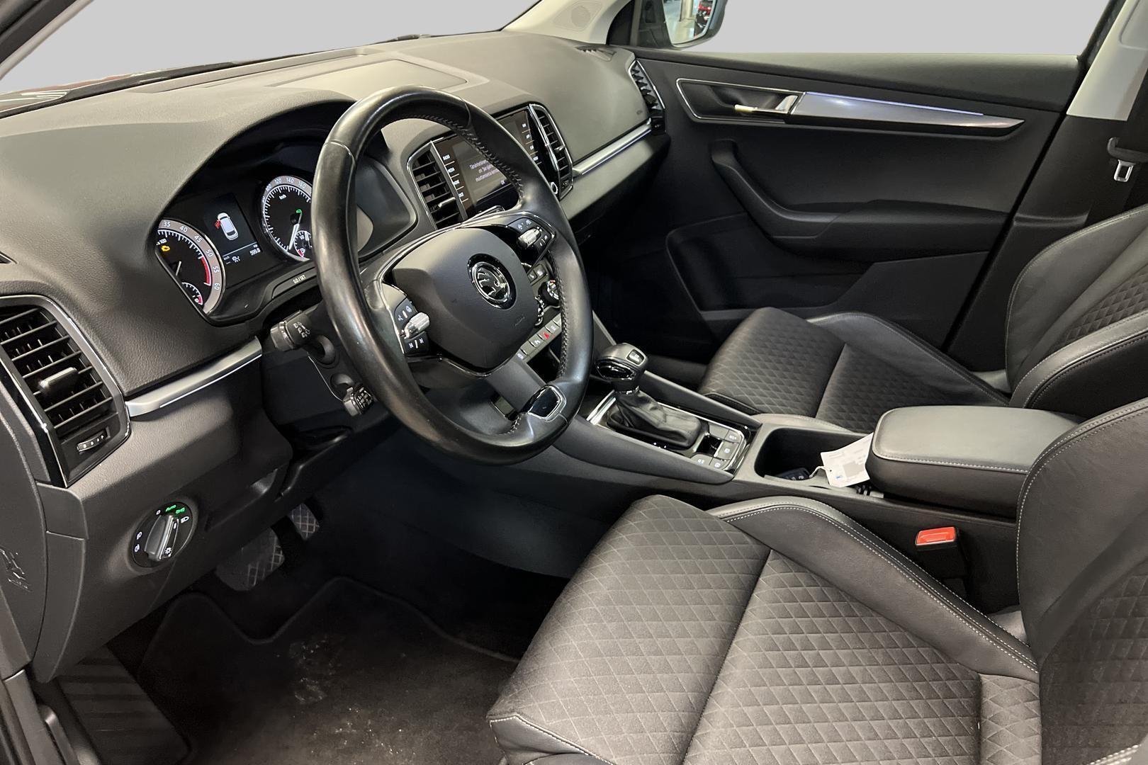 SKODA Karoq 2021