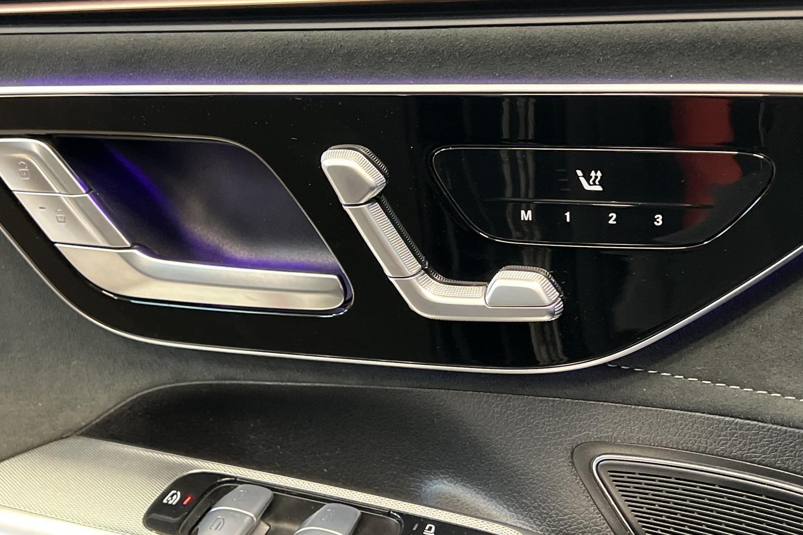 MERCEDES-BENZ EQE 2022