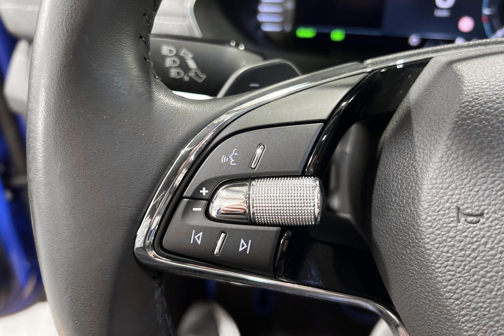 SKODA OCTAVIA 2021
