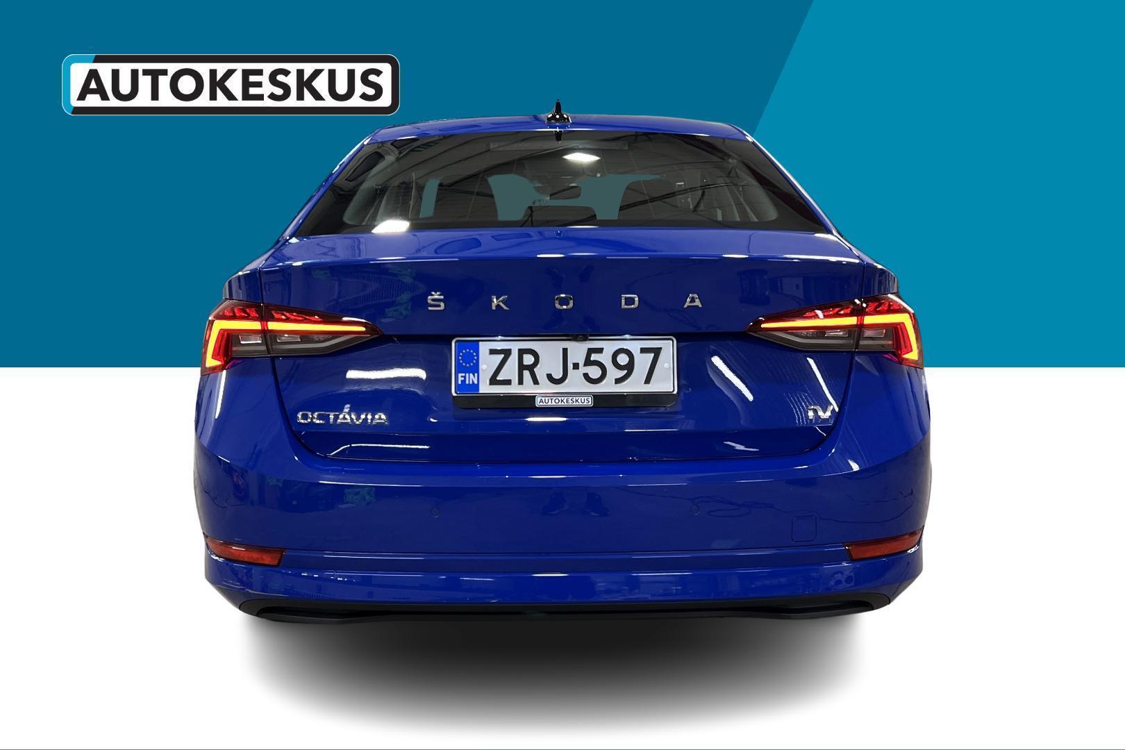 SKODA OCTAVIA 2021