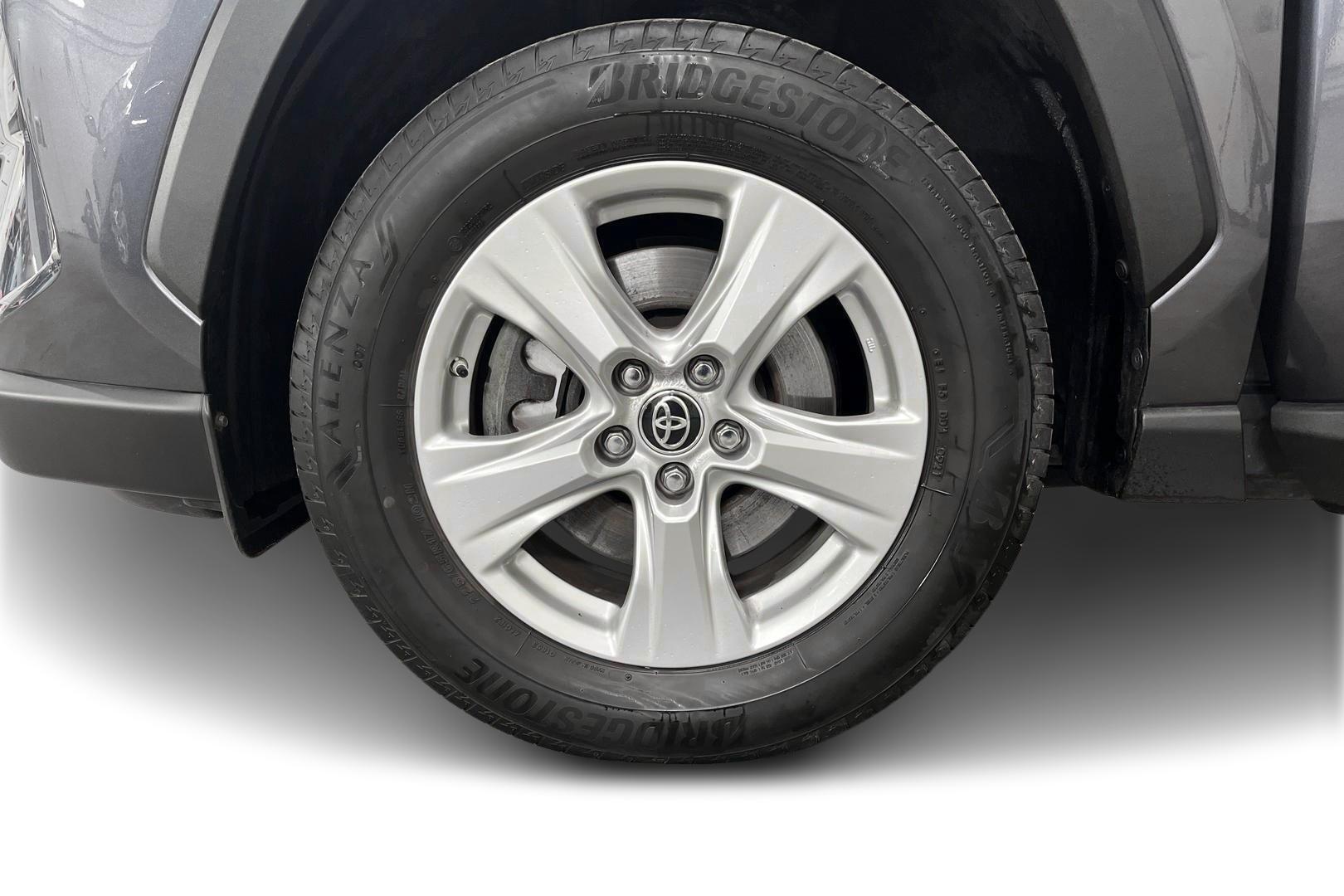 TOYOTA RAV4 13