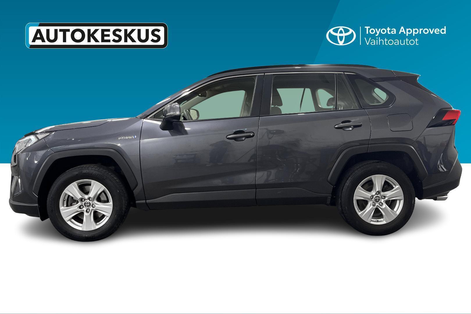 TOYOTA RAV4 8