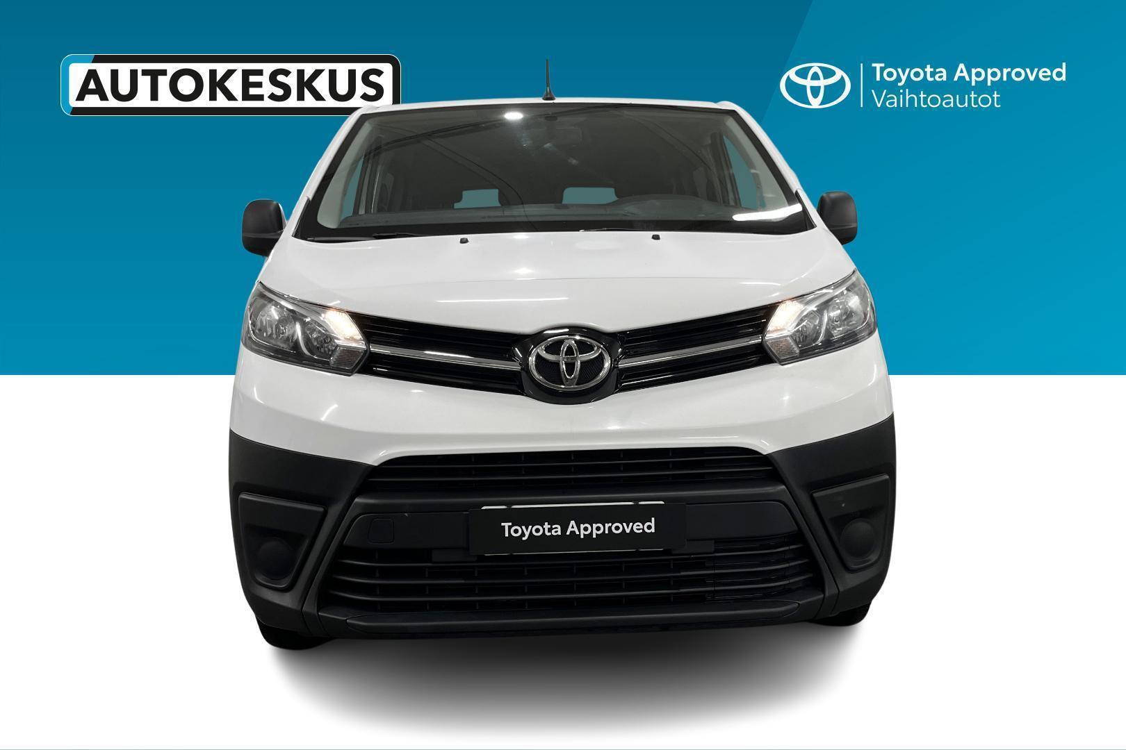 TOYOTA Proace Verso 2