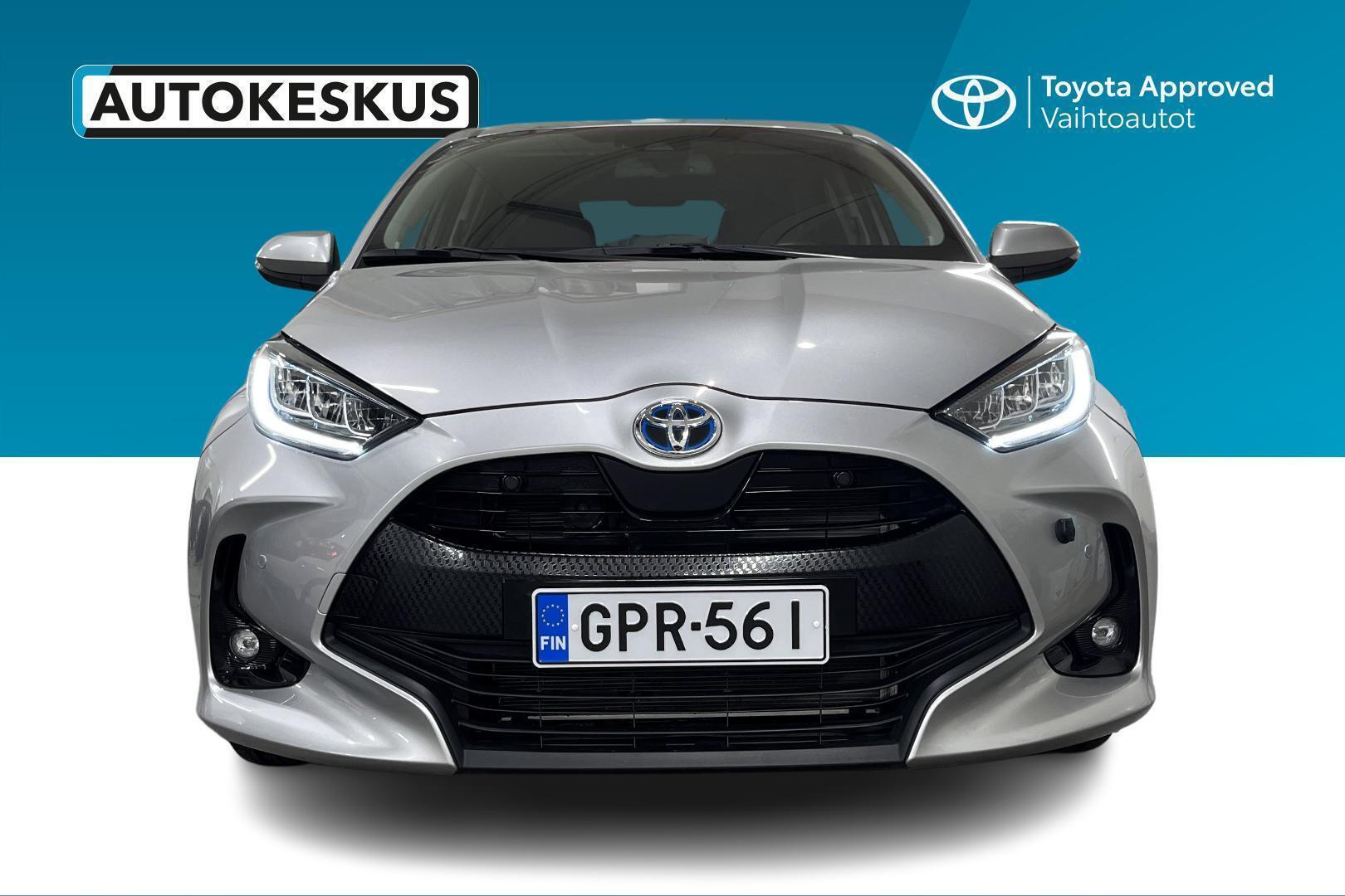 TOYOTA Yaris 2