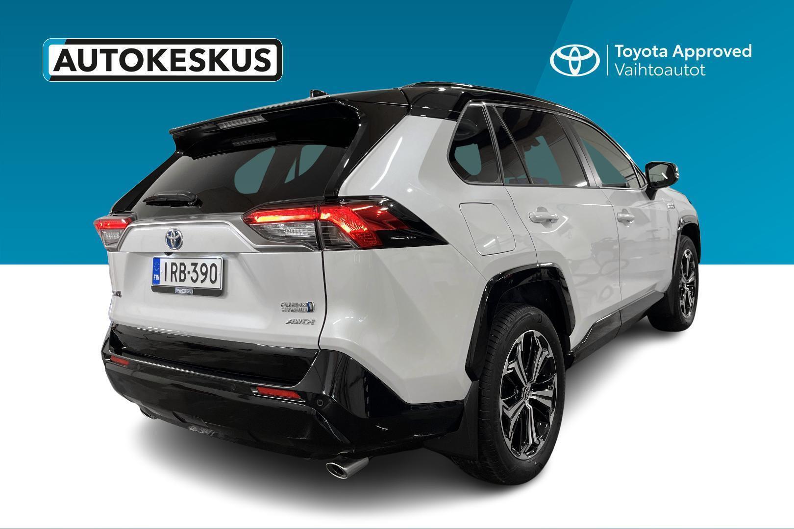 TOYOTA RAV4 Plug-in 5