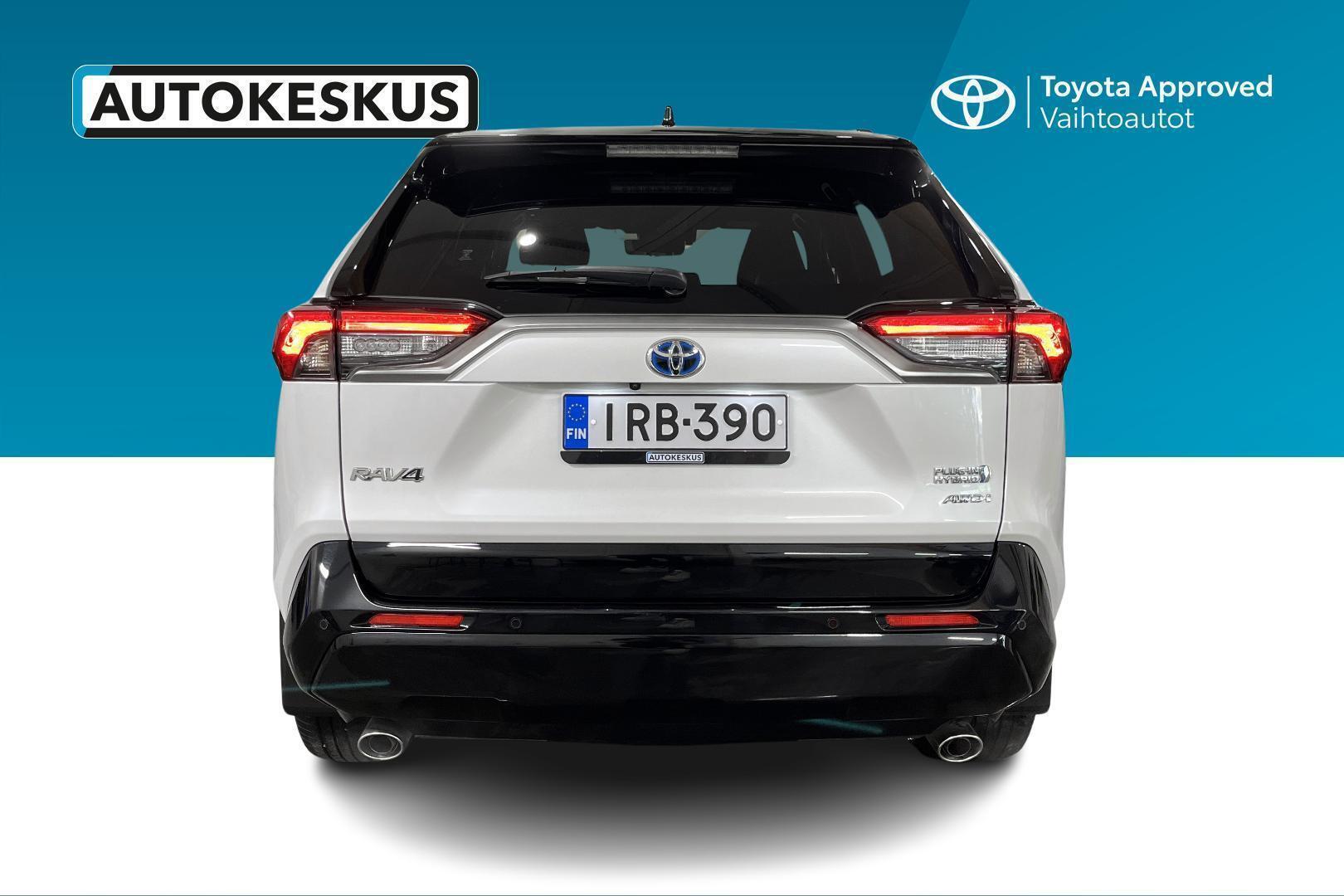 TOYOTA RAV4 Plug-in 6