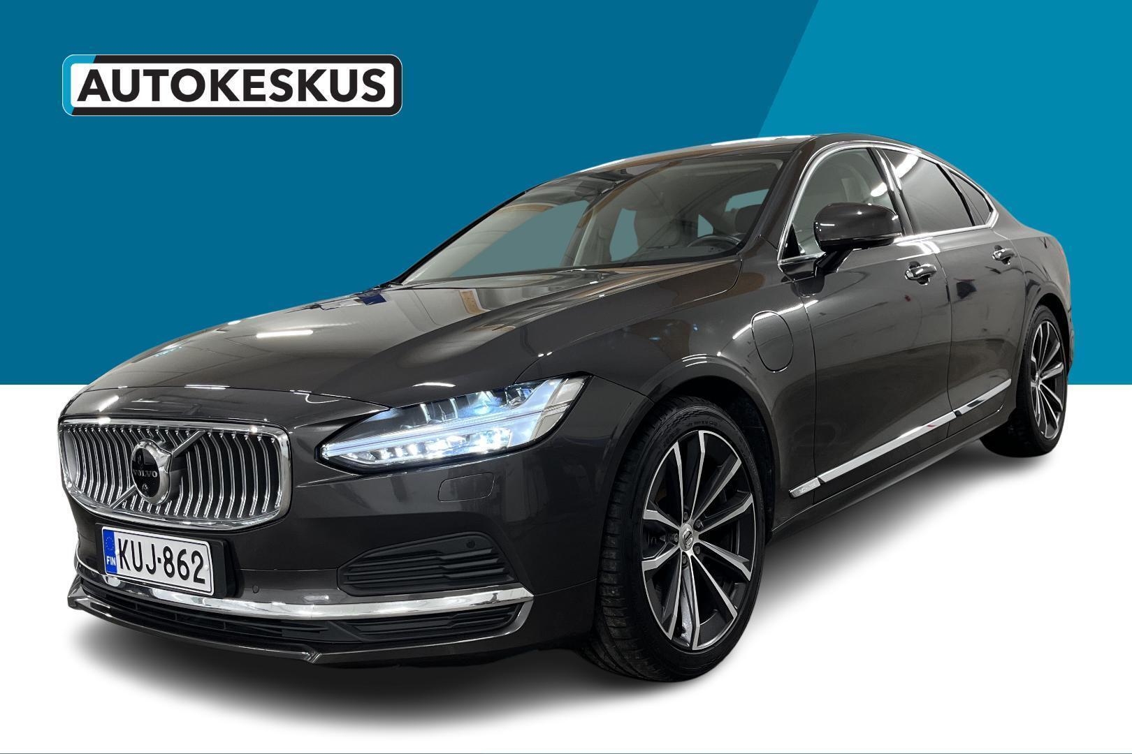 VOLVO S90 1