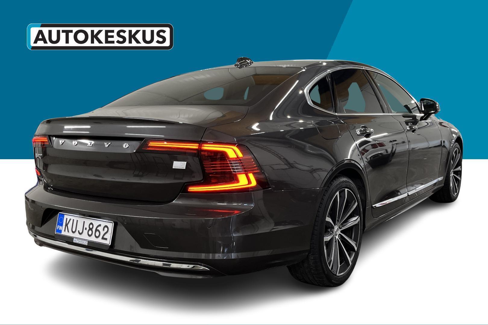 VOLVO S90 5