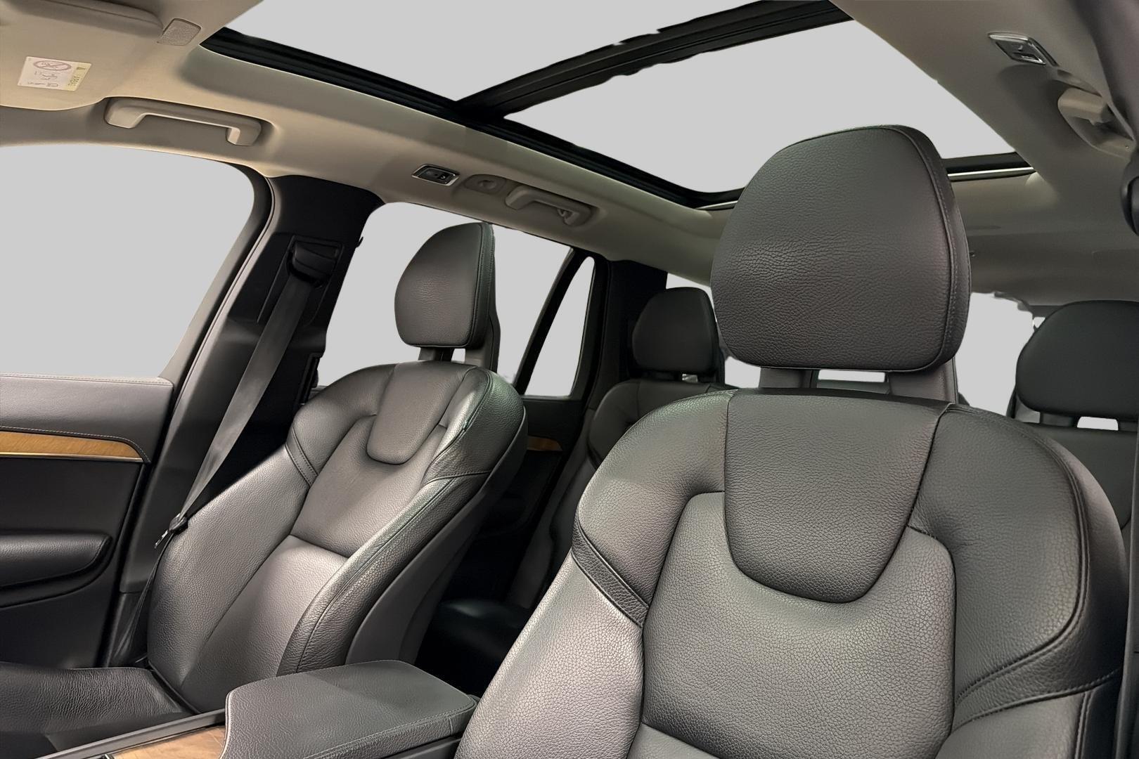 VOLVO XC90 16