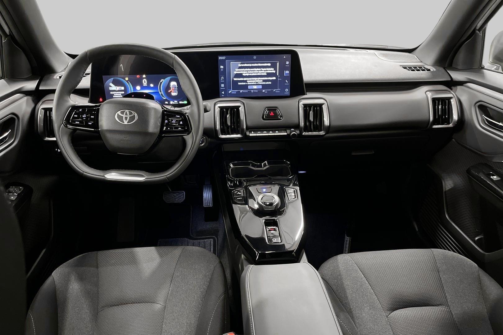 TOYOTA Urban Cruiser 11