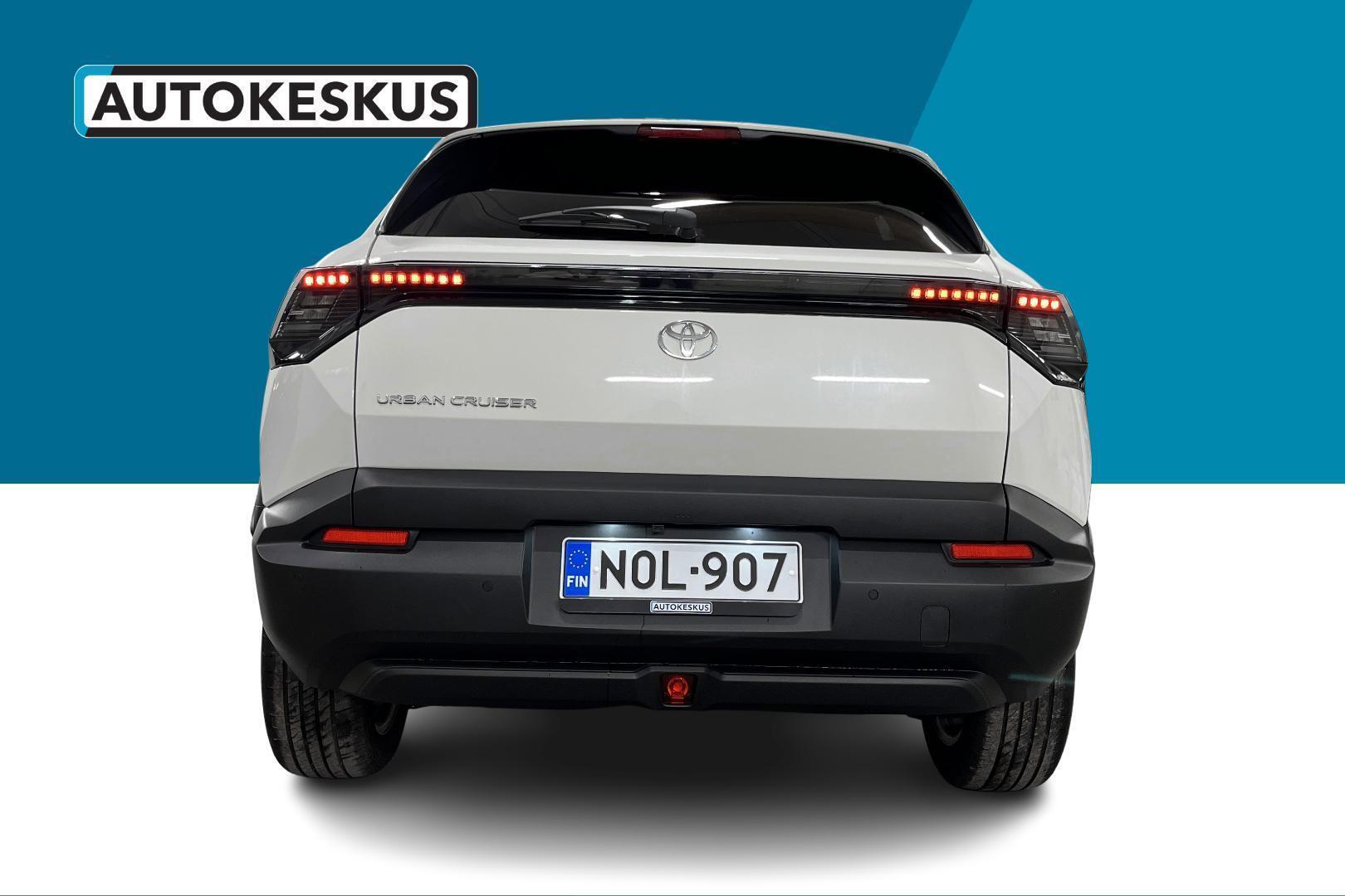 TOYOTA Urban Cruiser 6