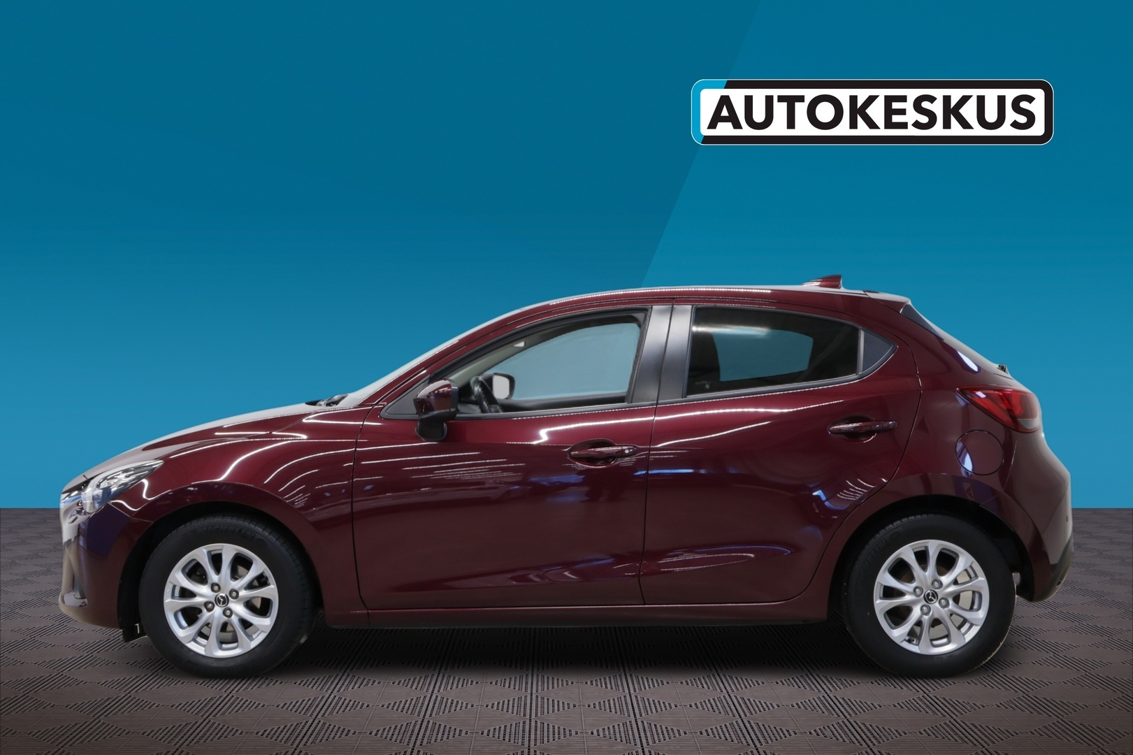 MAZDA 2 2019