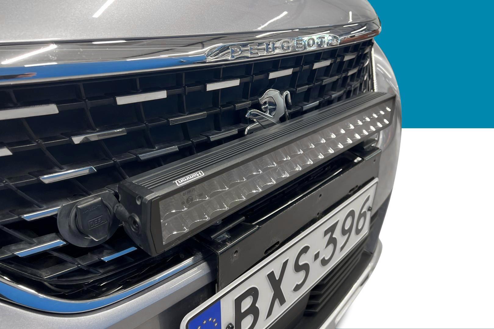 PEUGEOT 3008 2019