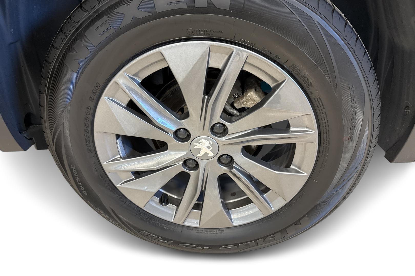 PEUGEOT 2008 2021