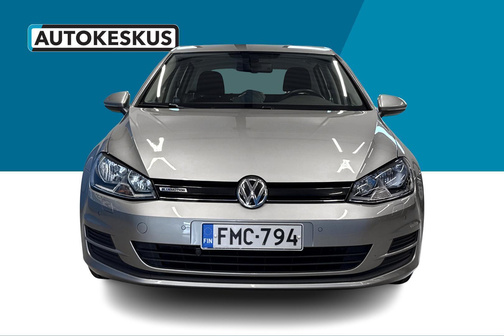 VOLKSWAGEN Golf 2016