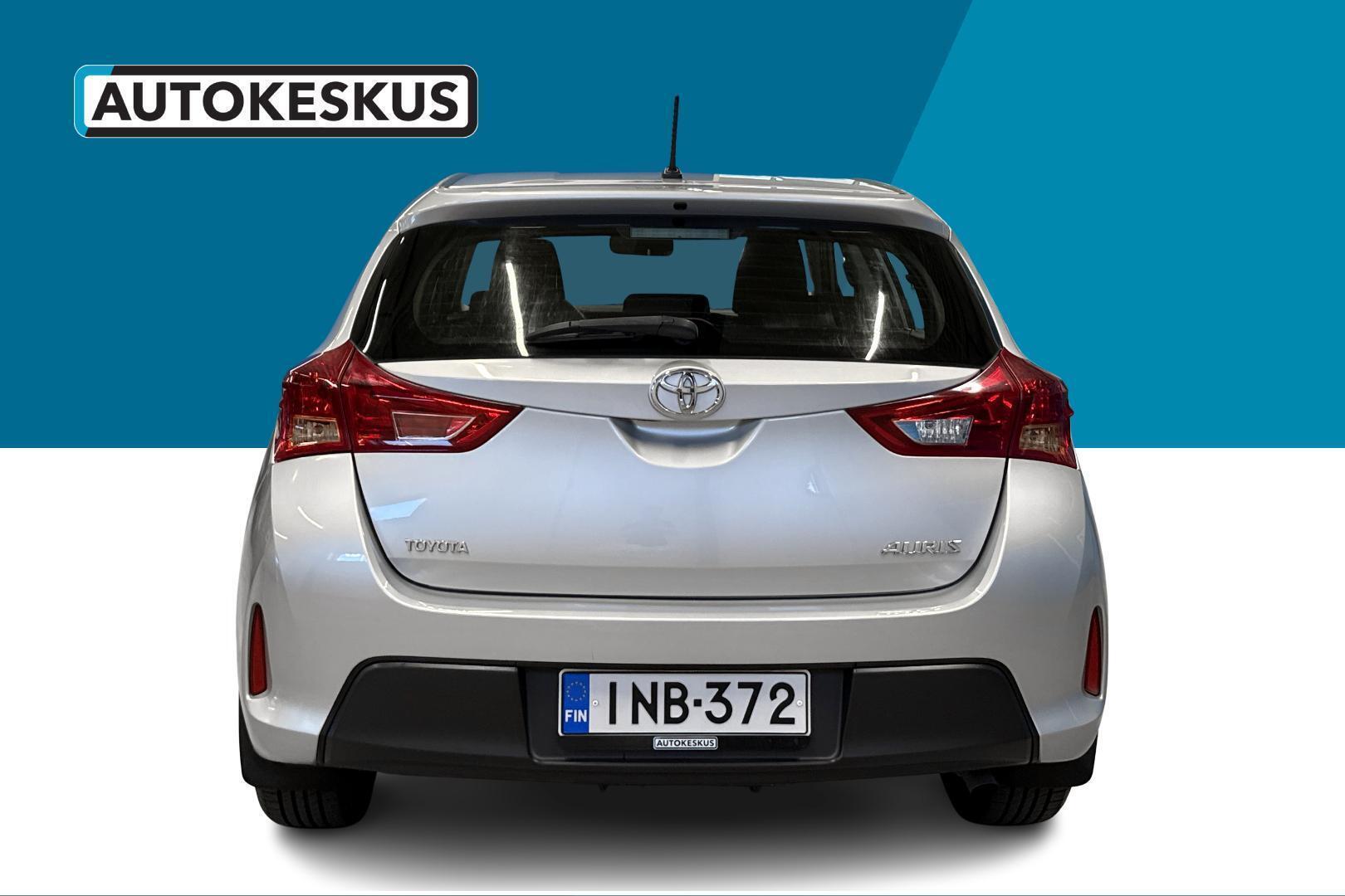 TOYOTA Auris 2014