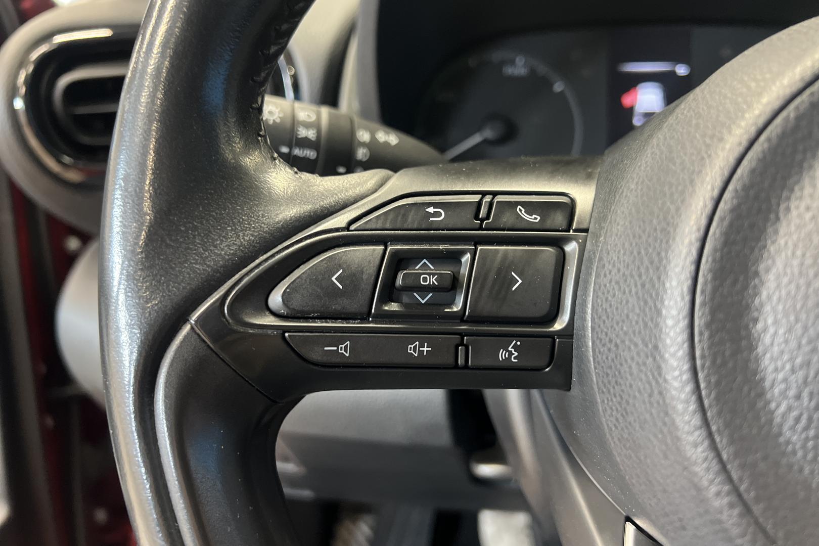 TOYOTA Yaris 2020