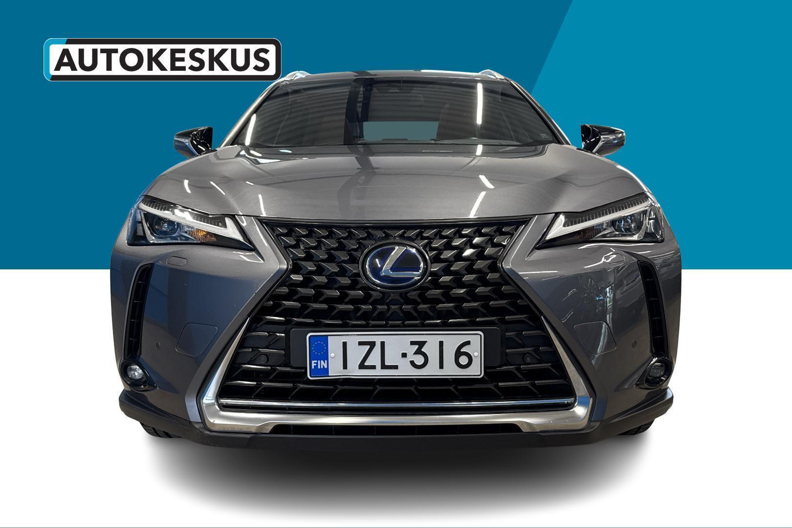 LEXUS UX 2021