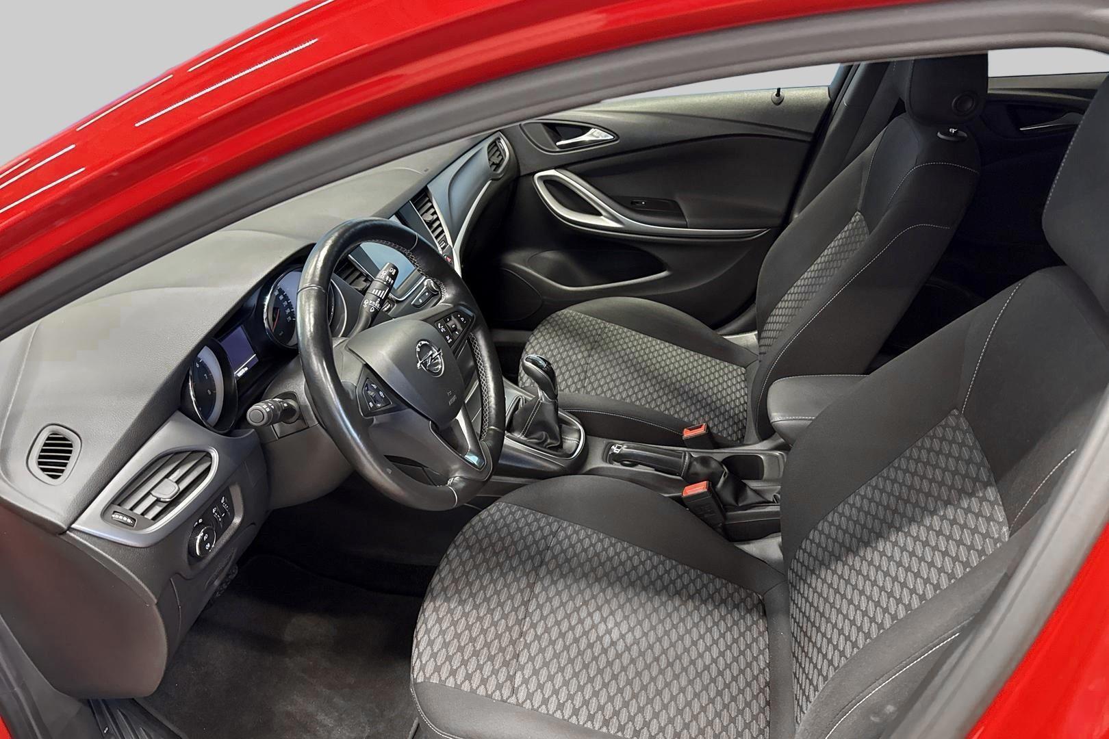 OPEL Astra 9