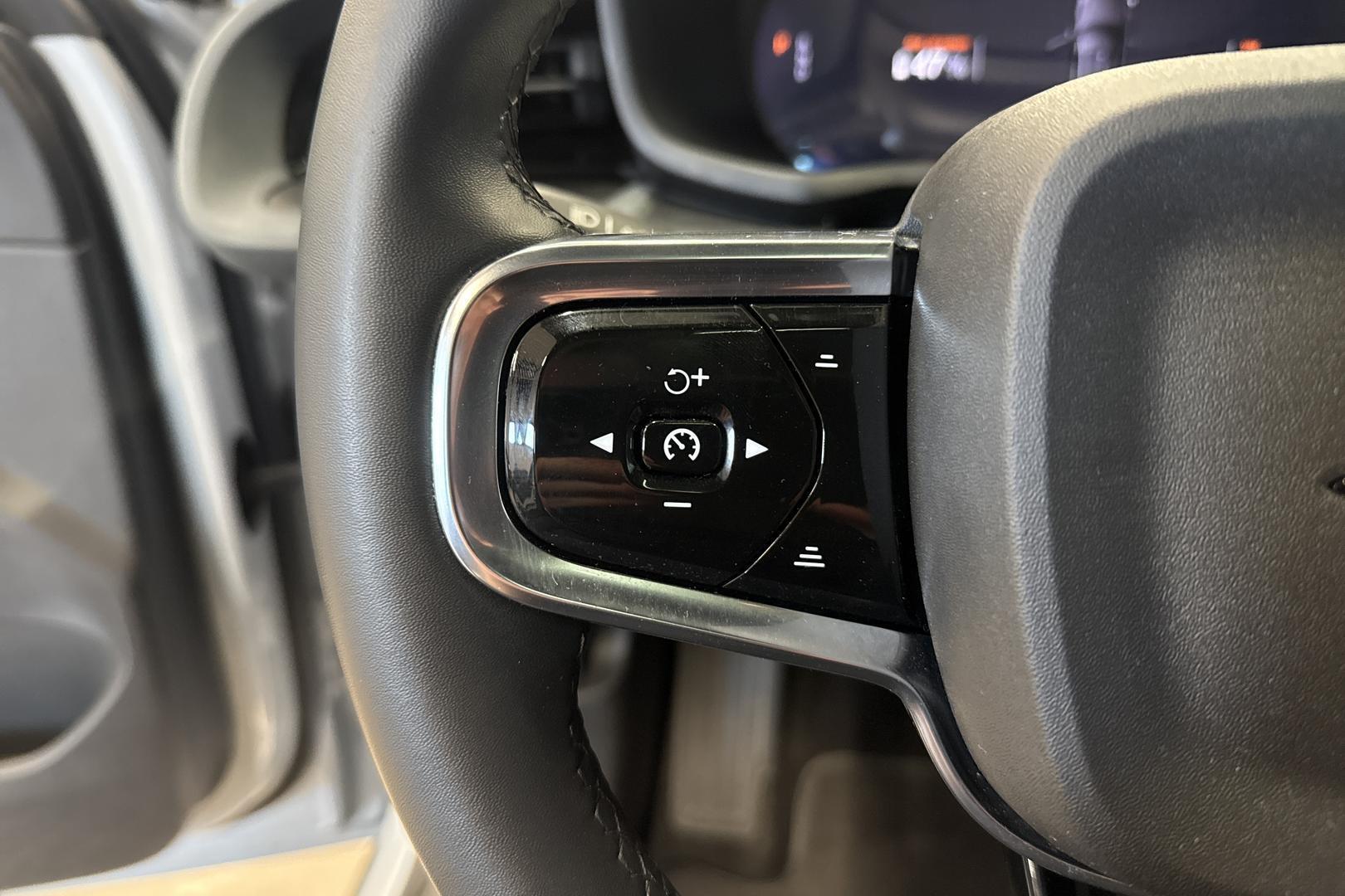 POLESTAR 2 2023