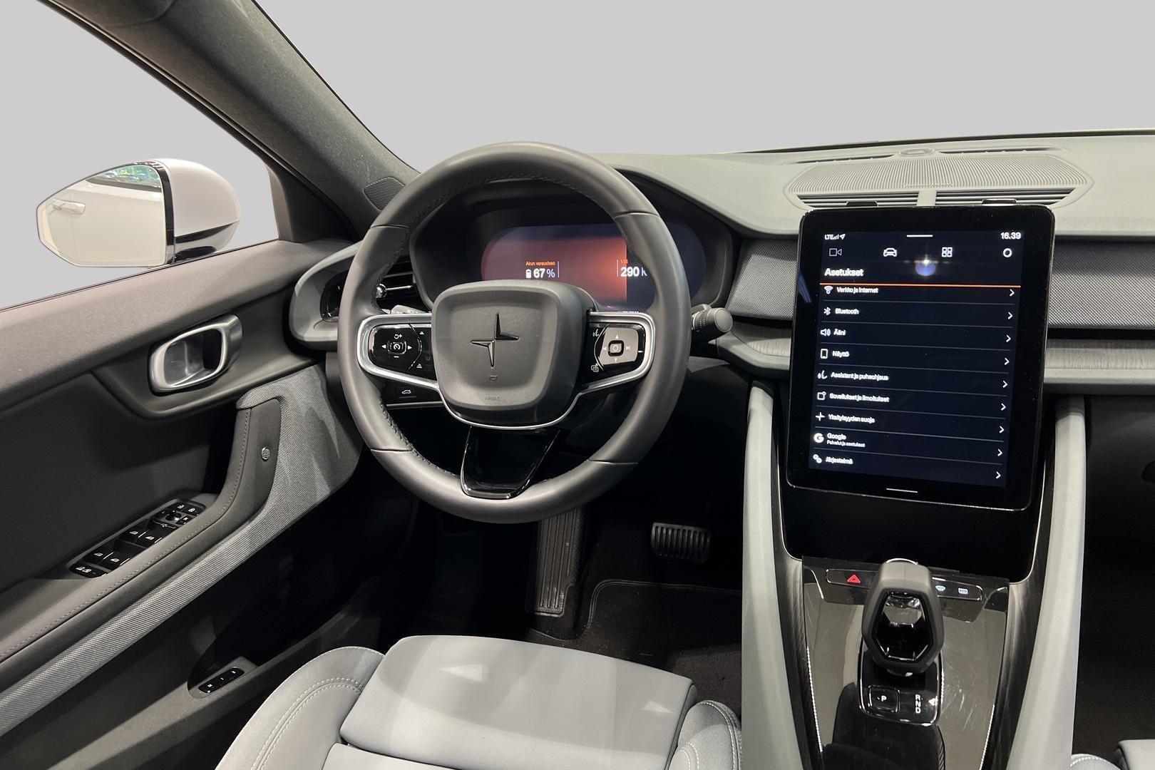 POLESTAR 2 2023