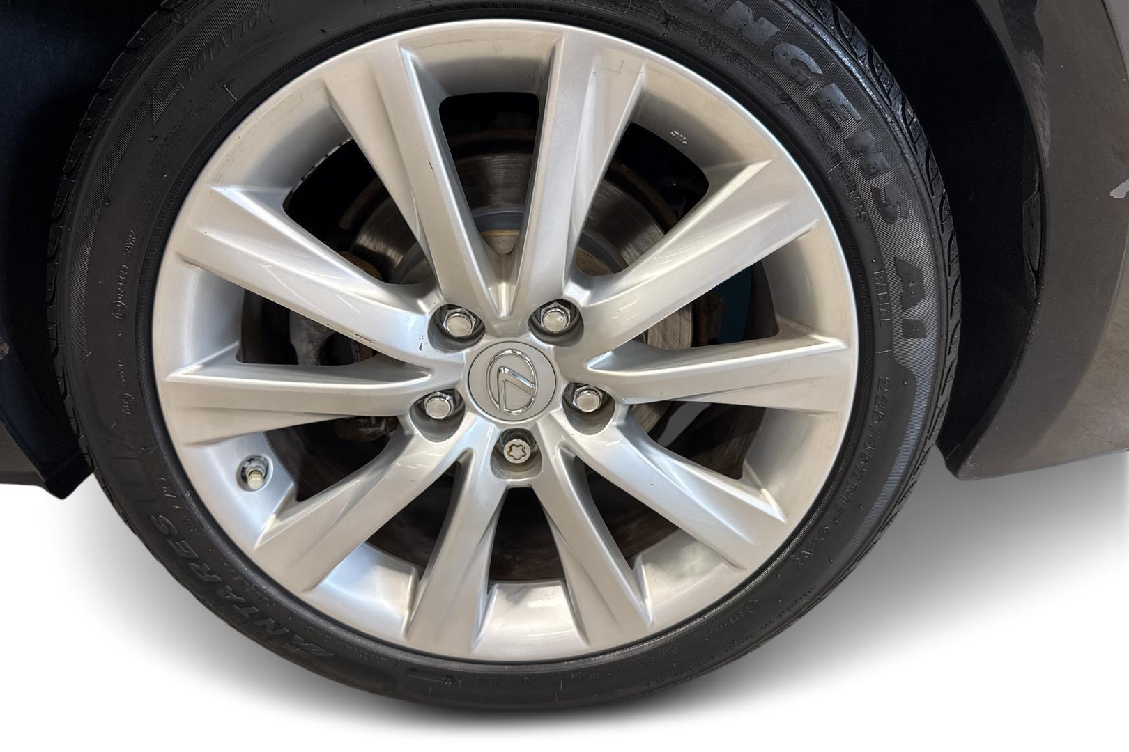 LEXUS IS 2014