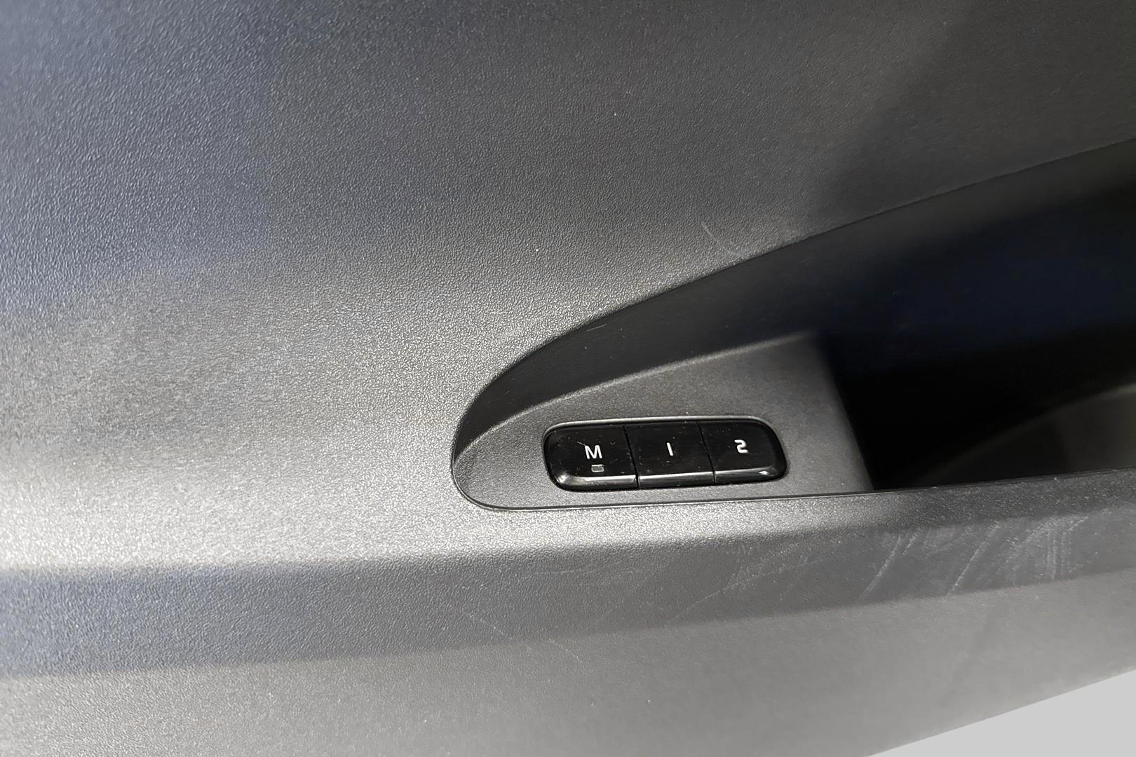 POLESTAR 2 2023