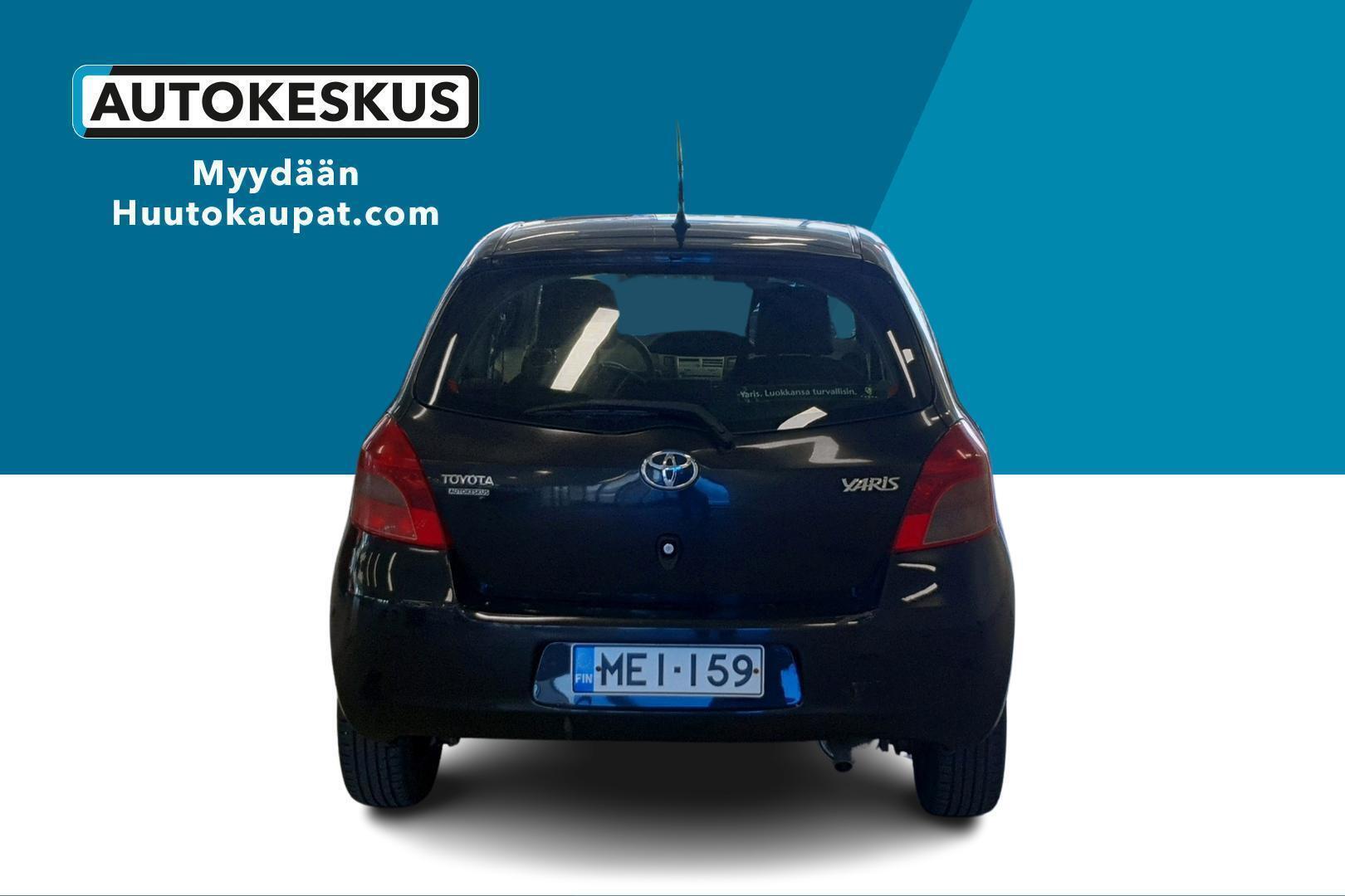 TOYOTA Yaris 2006